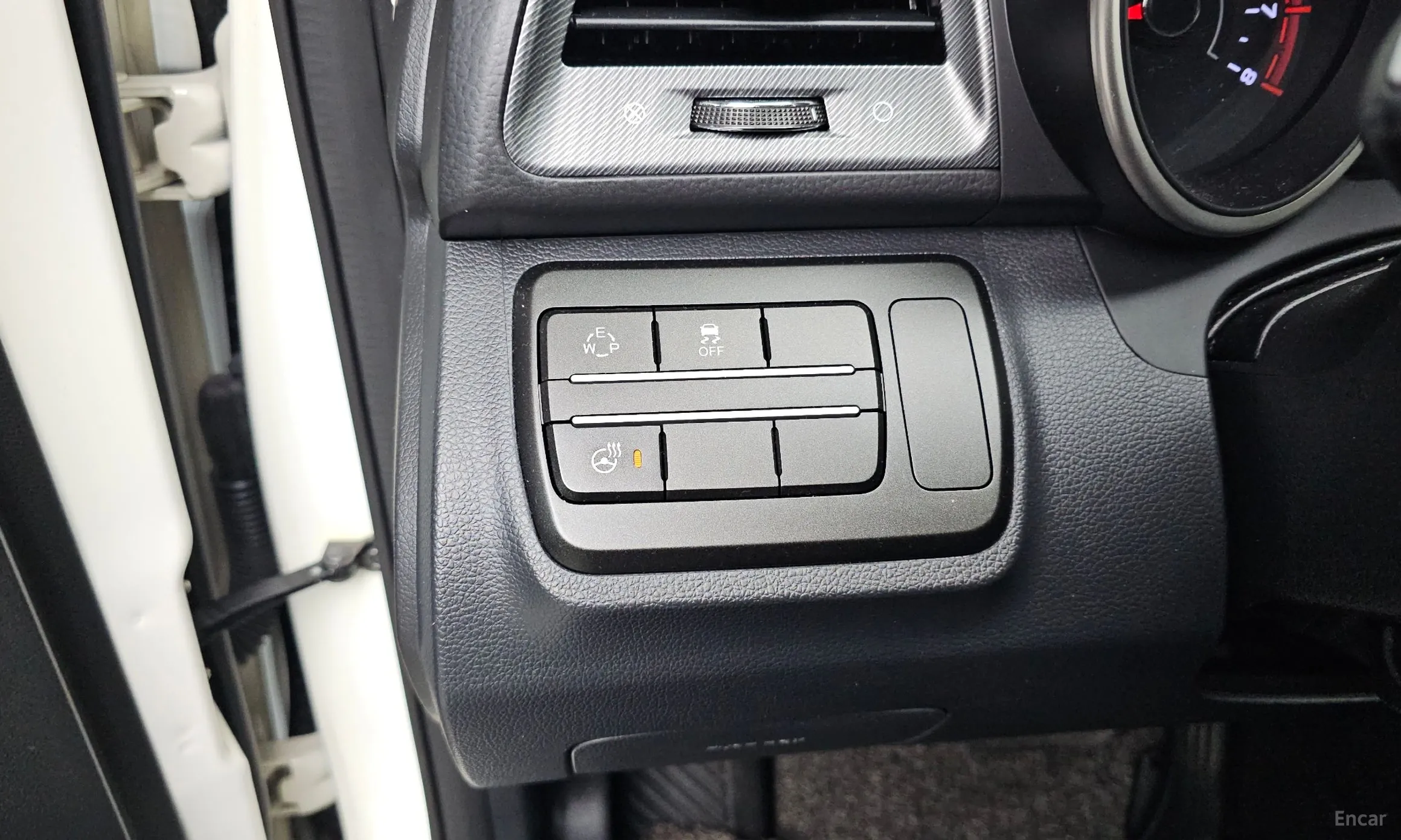 KG Mobility (SsangYong) Tivoli, Lazio превью 14