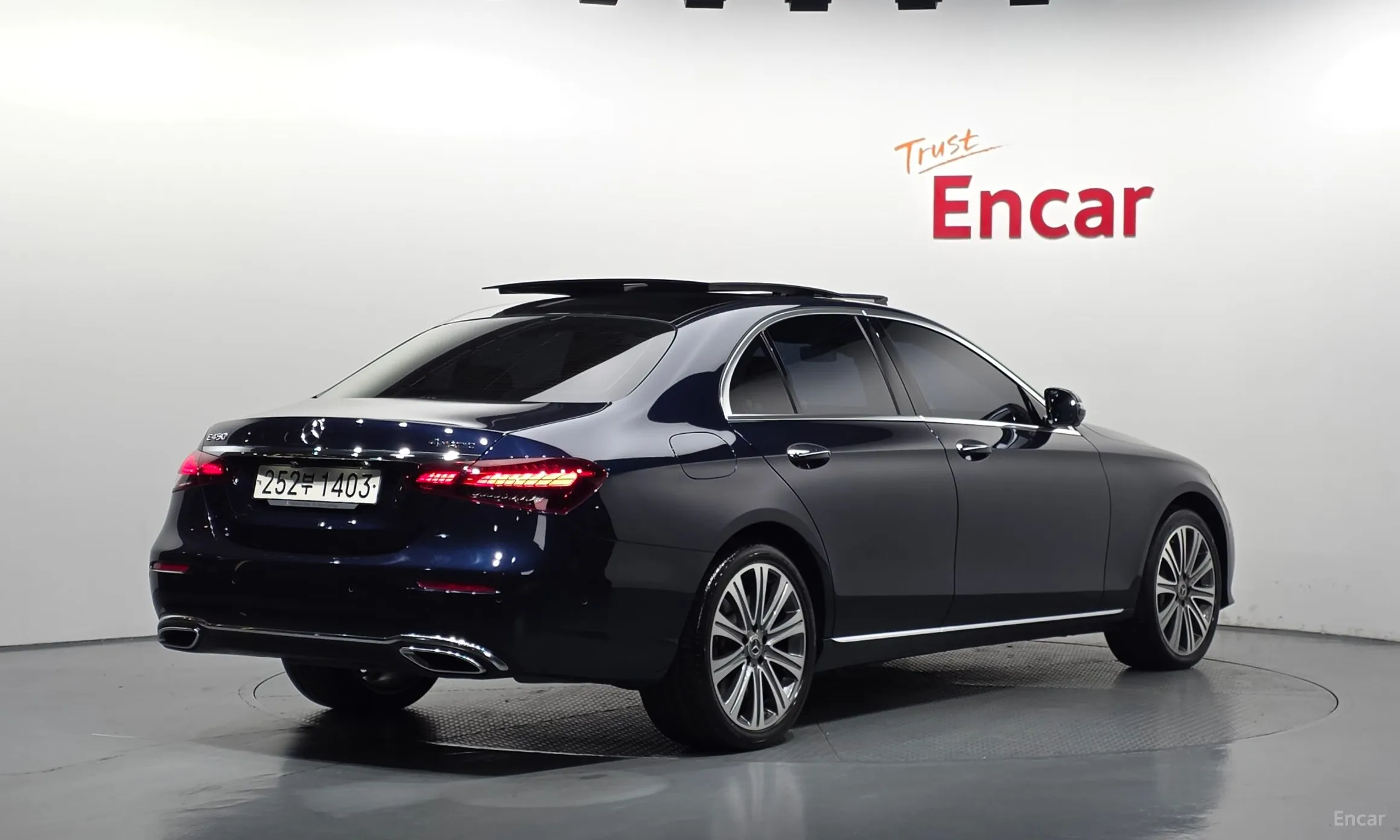 Mercedes Benz E-Class W213 превью 2