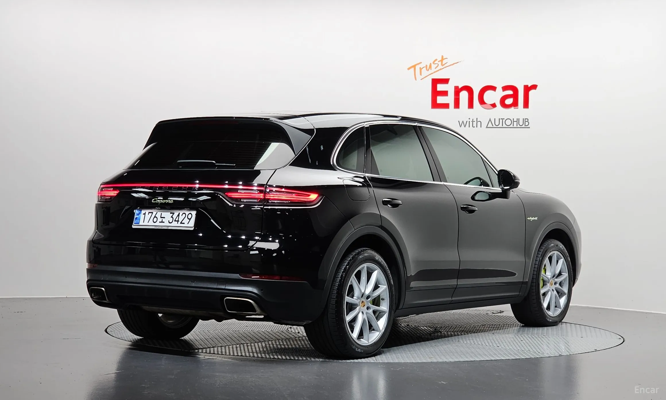 Porsche Cayenne (PO536) превью 2