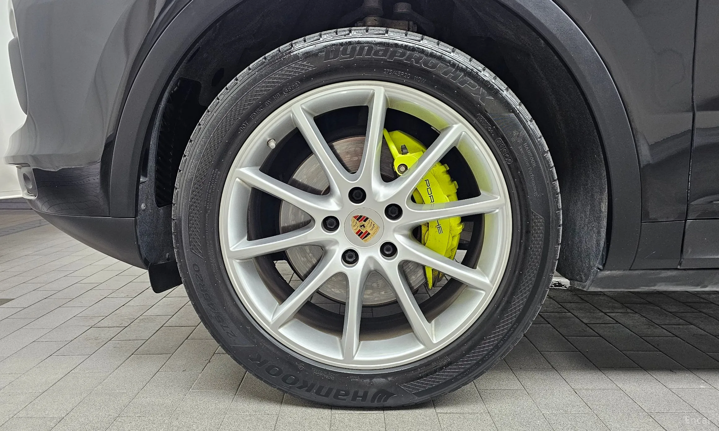 Porsche Cayenne (PO536) превью 5