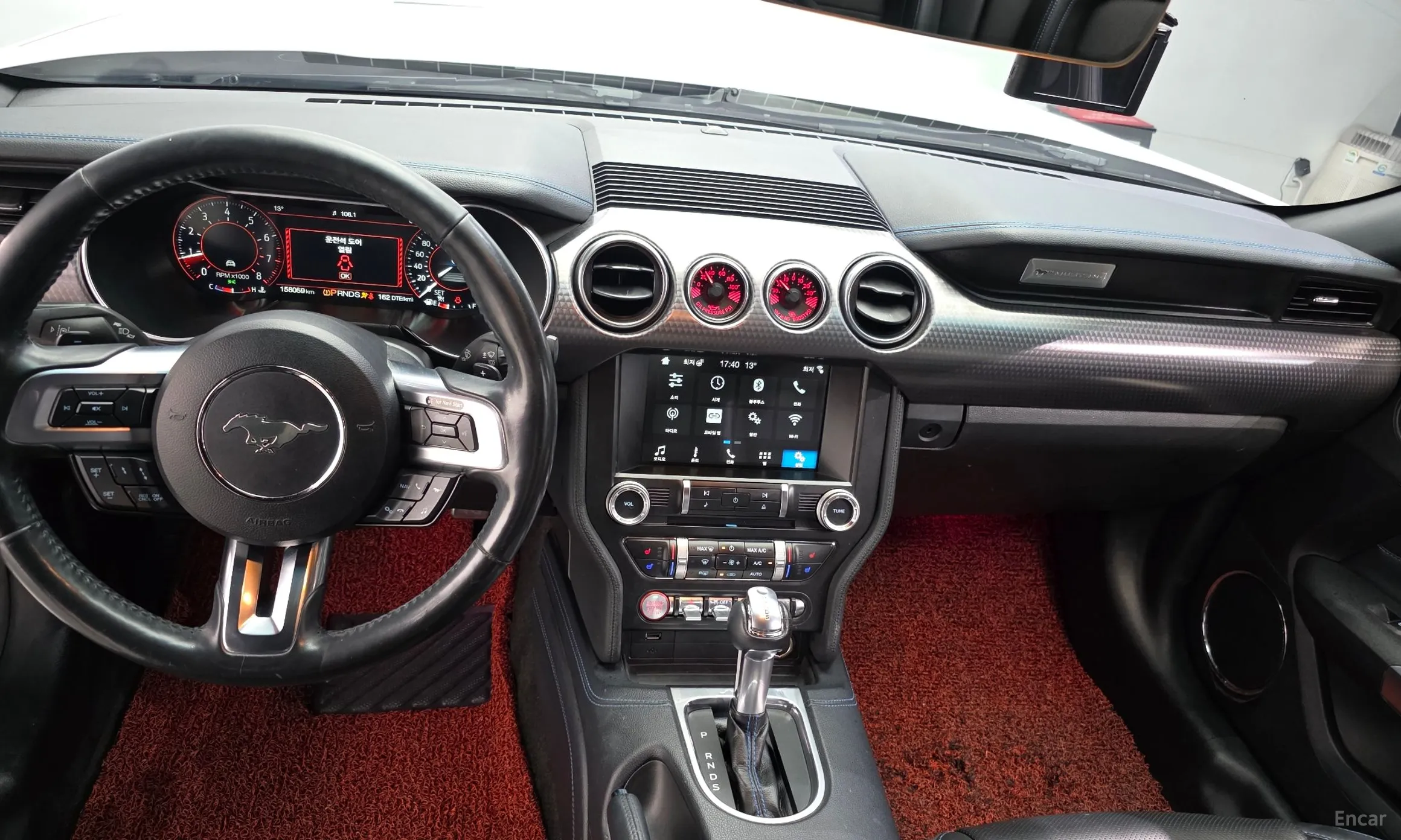 Ford Mustang превью 7