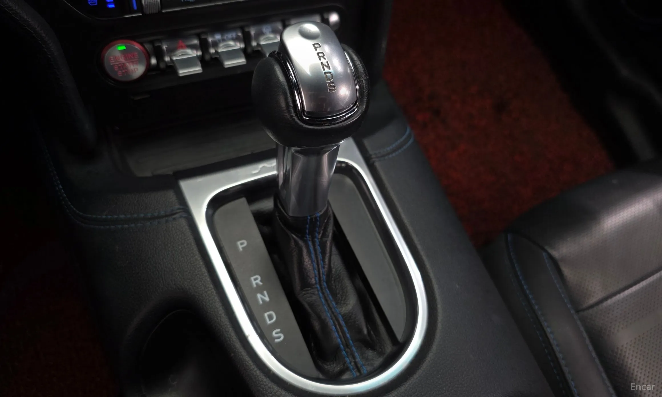 Ford Mustang превью 9