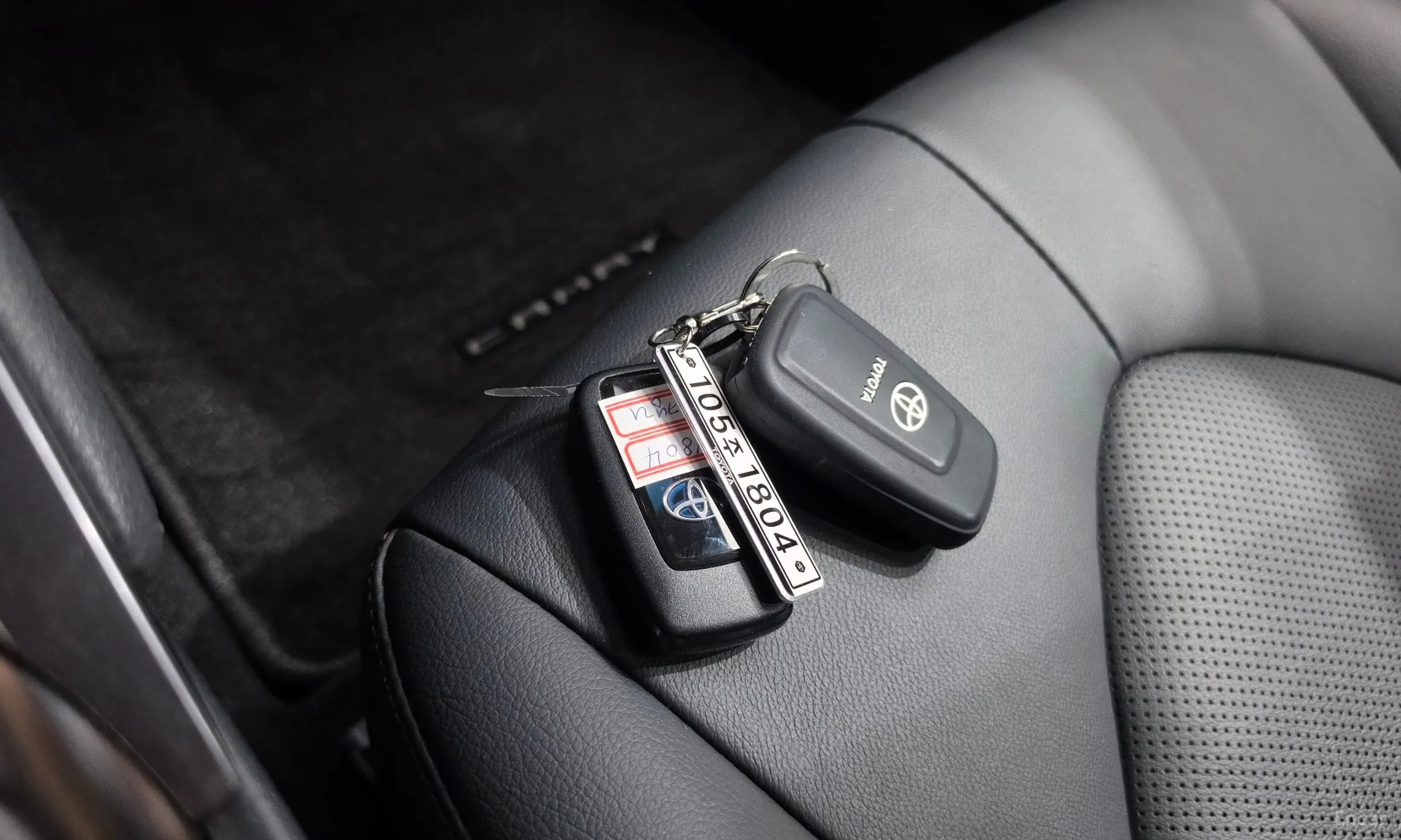 Toyota Camry (XV70) превью 17