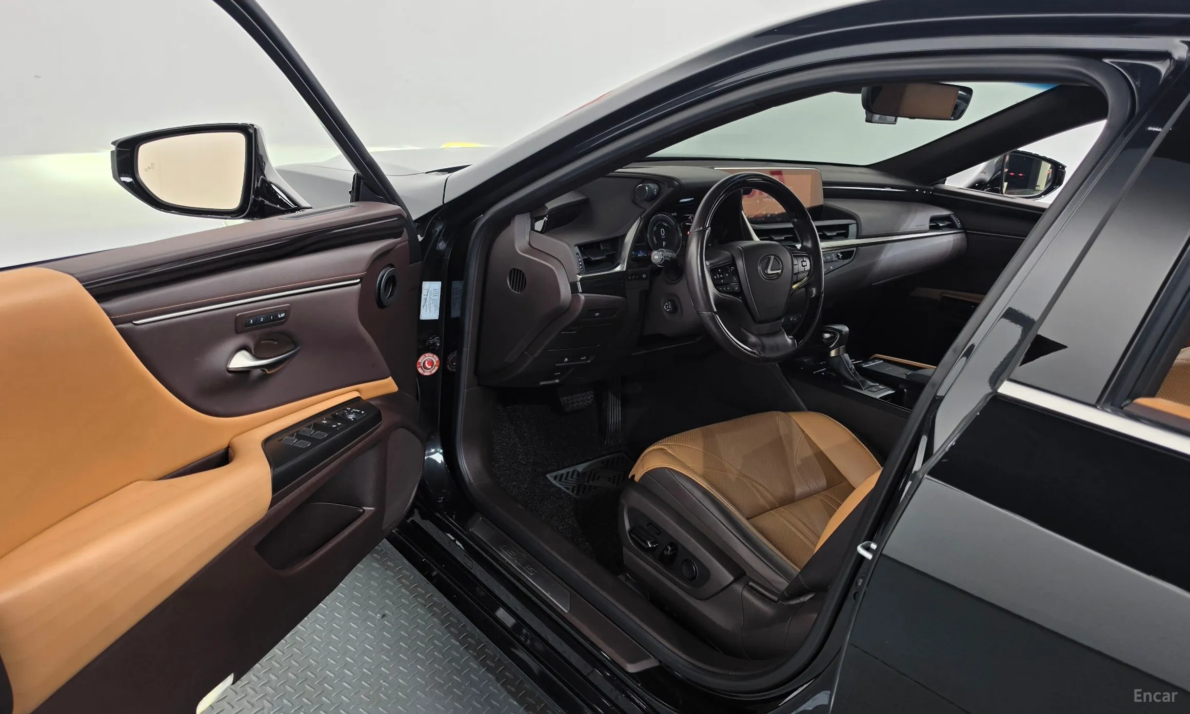Lexus ES300h 7th Generation превью 10