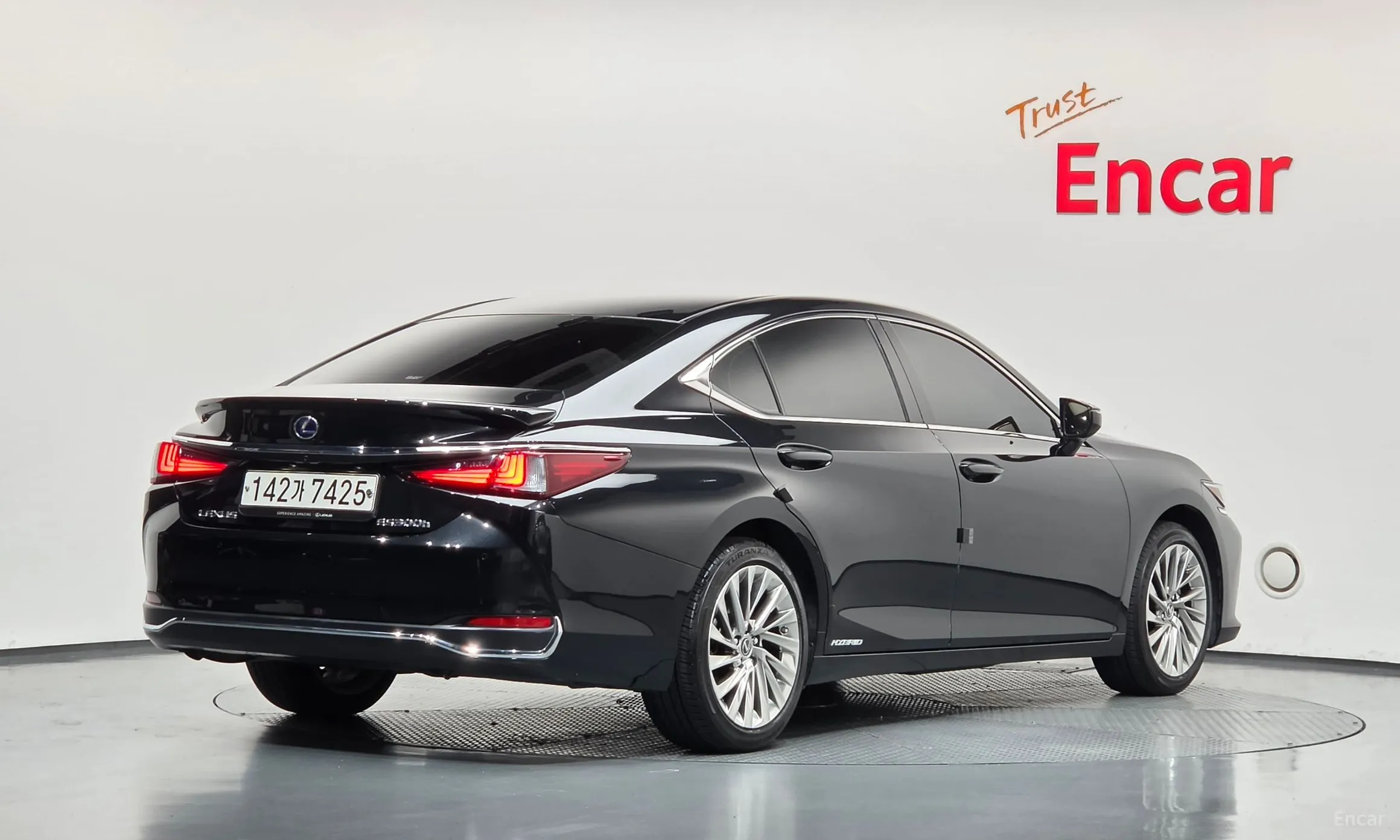 Lexus ES300h 7th Generation превью 2