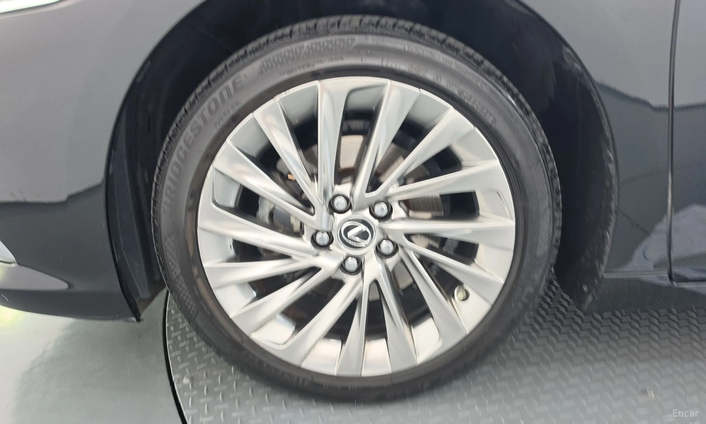 Lexus ES300h 7th Generation превью 5