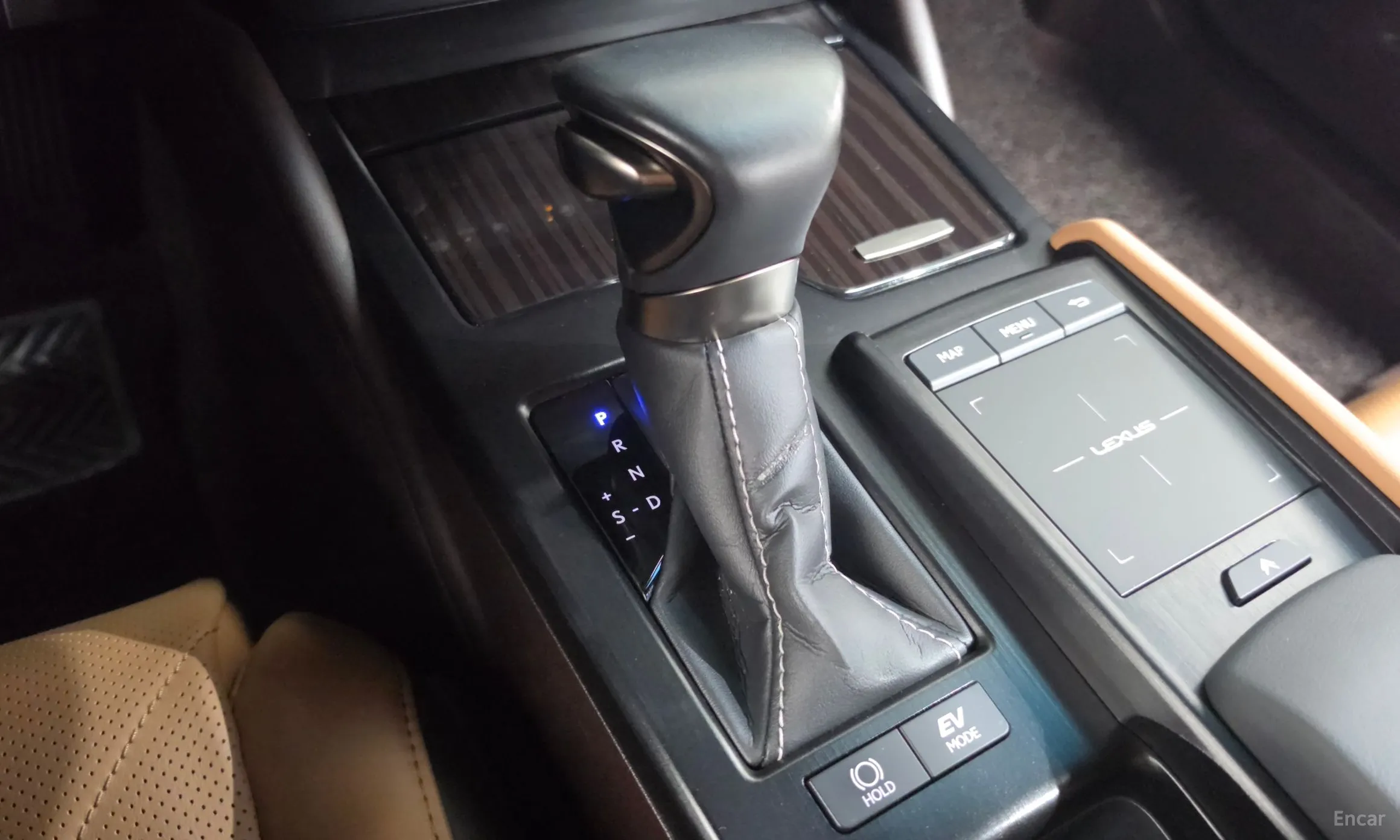 Lexus ES300h 7th Generation превью 9