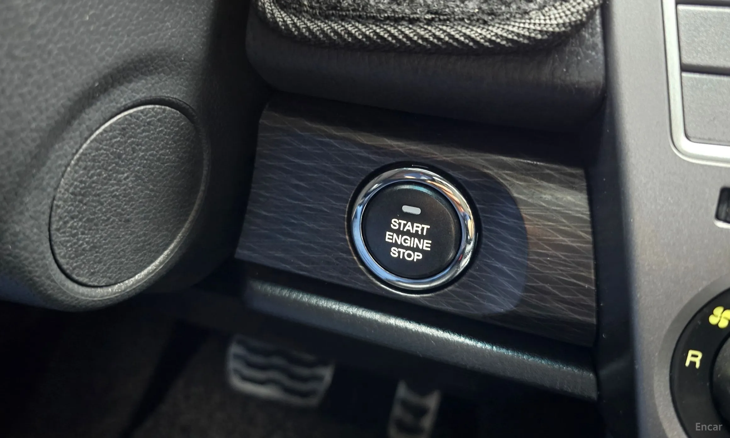 KG Mobility (SsangYong) Korando Turismo превью 20