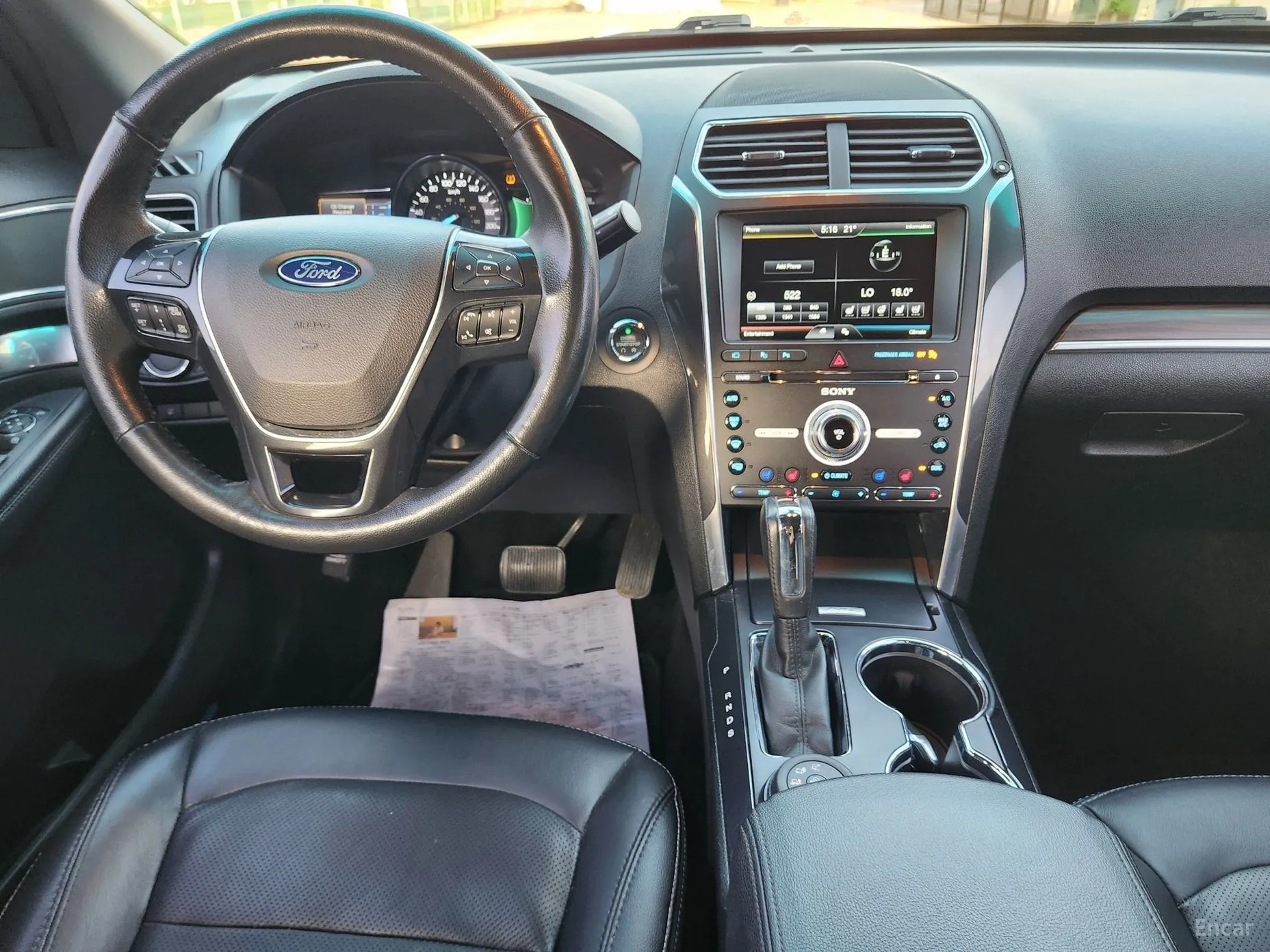 Ford Explorer превью 10