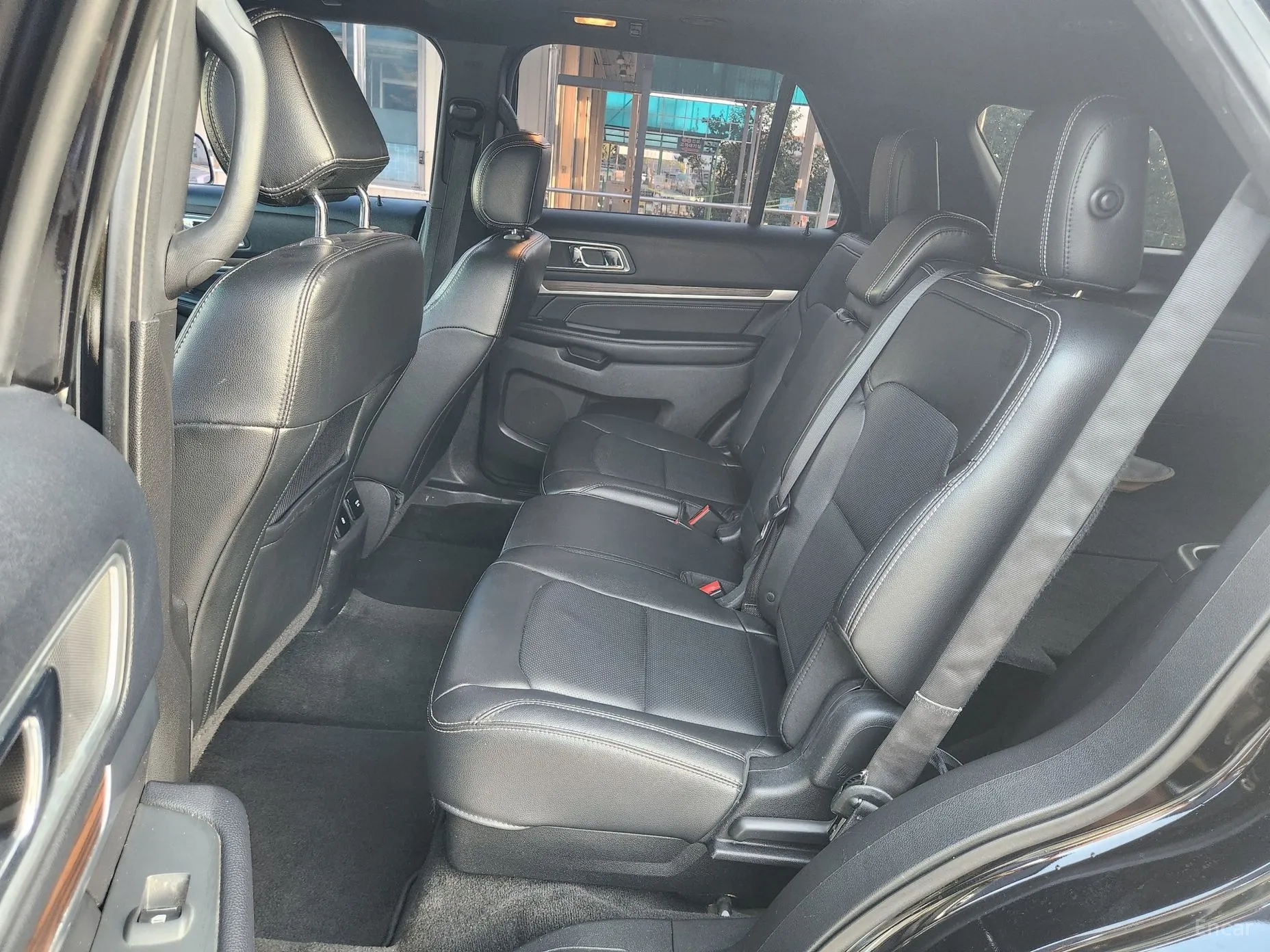 Ford Explorer превью 8