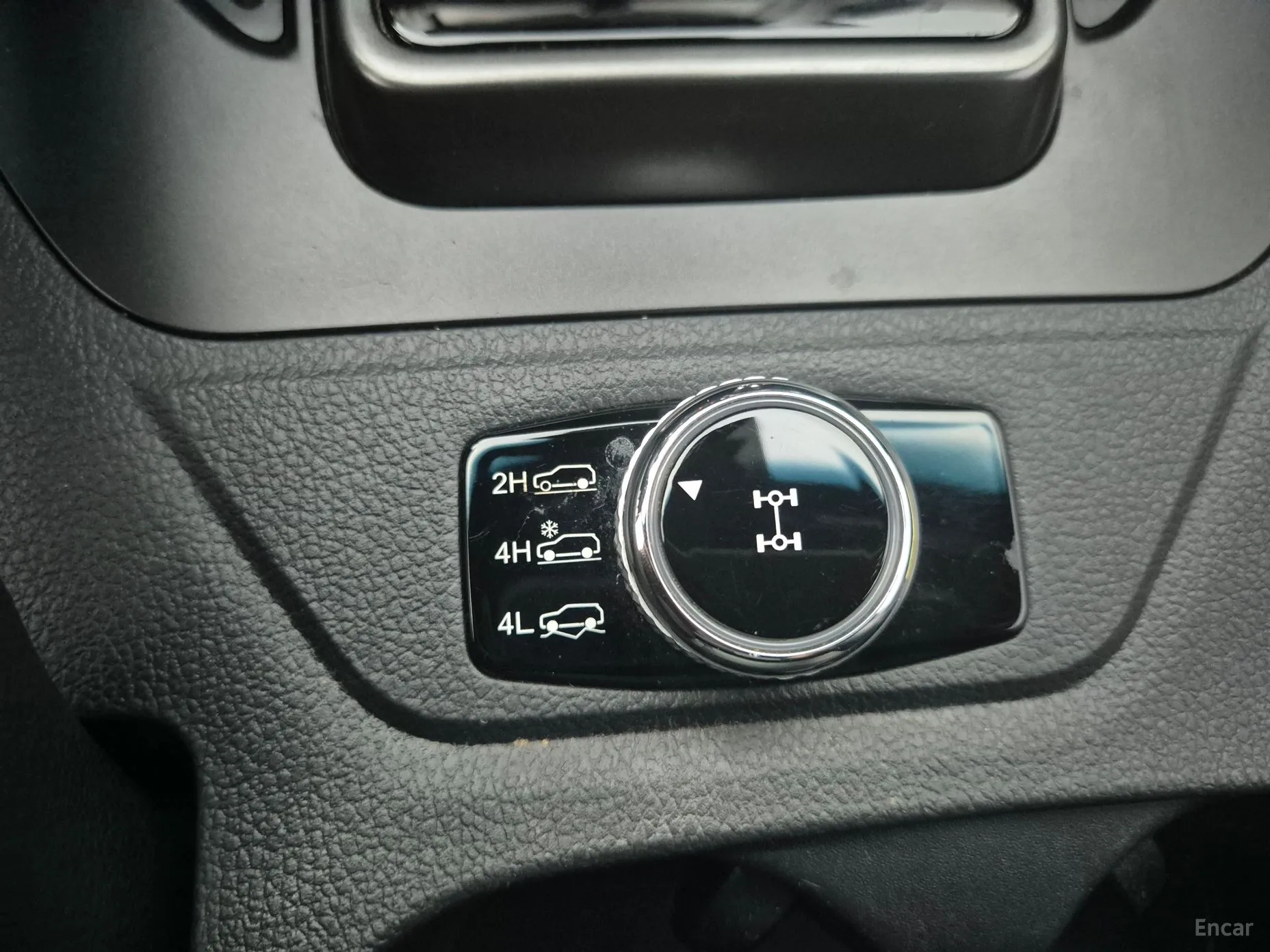 KG Mobility (SsangYong) Rexton Sports превью 12