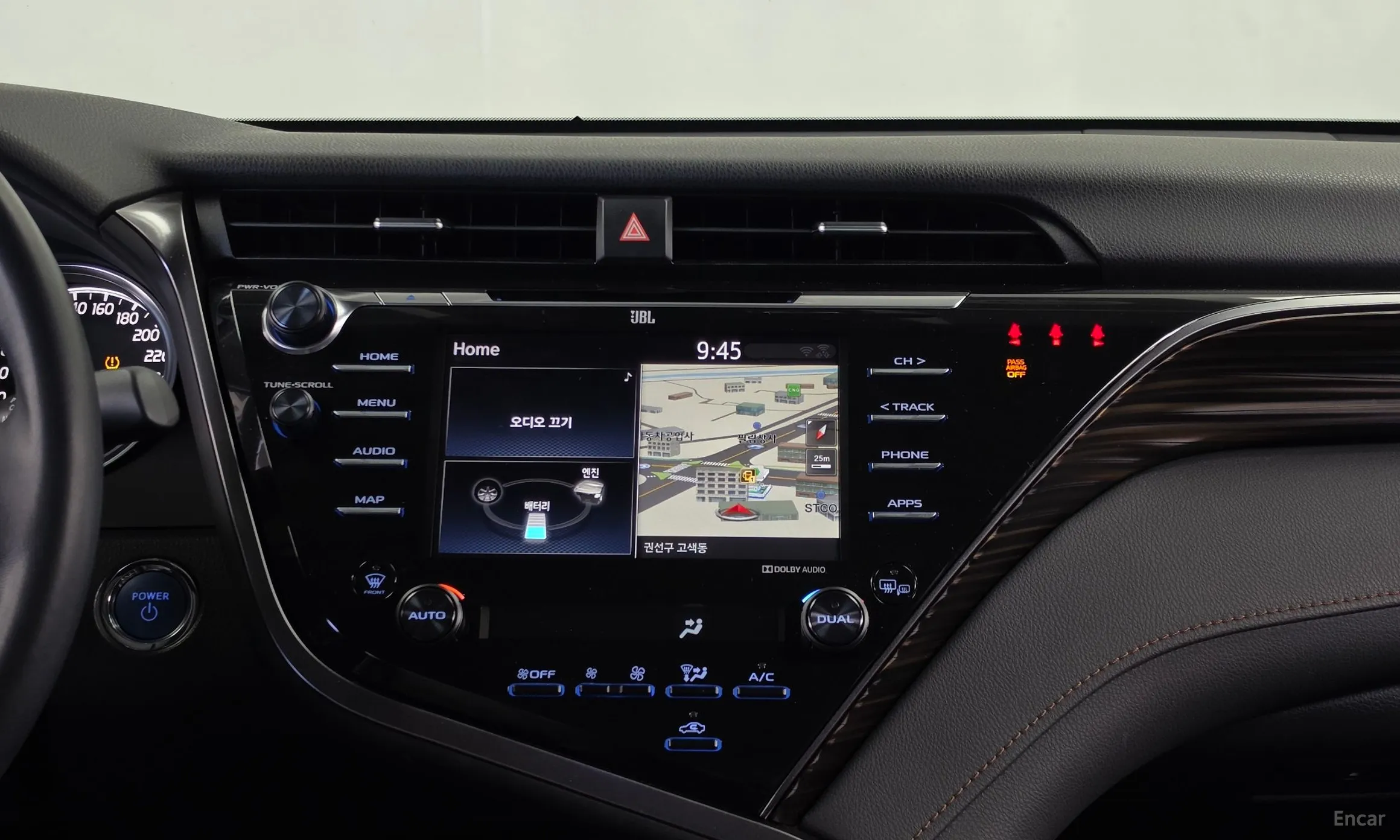 Toyota Camry (XV70) превью 14