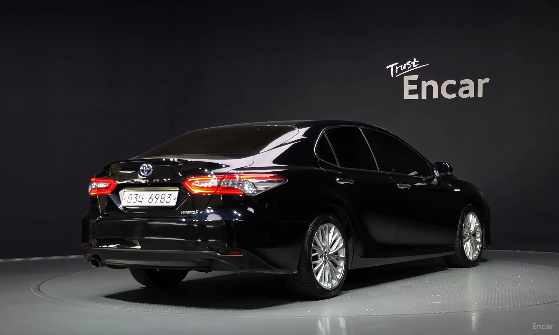 Toyota Camry (XV70)