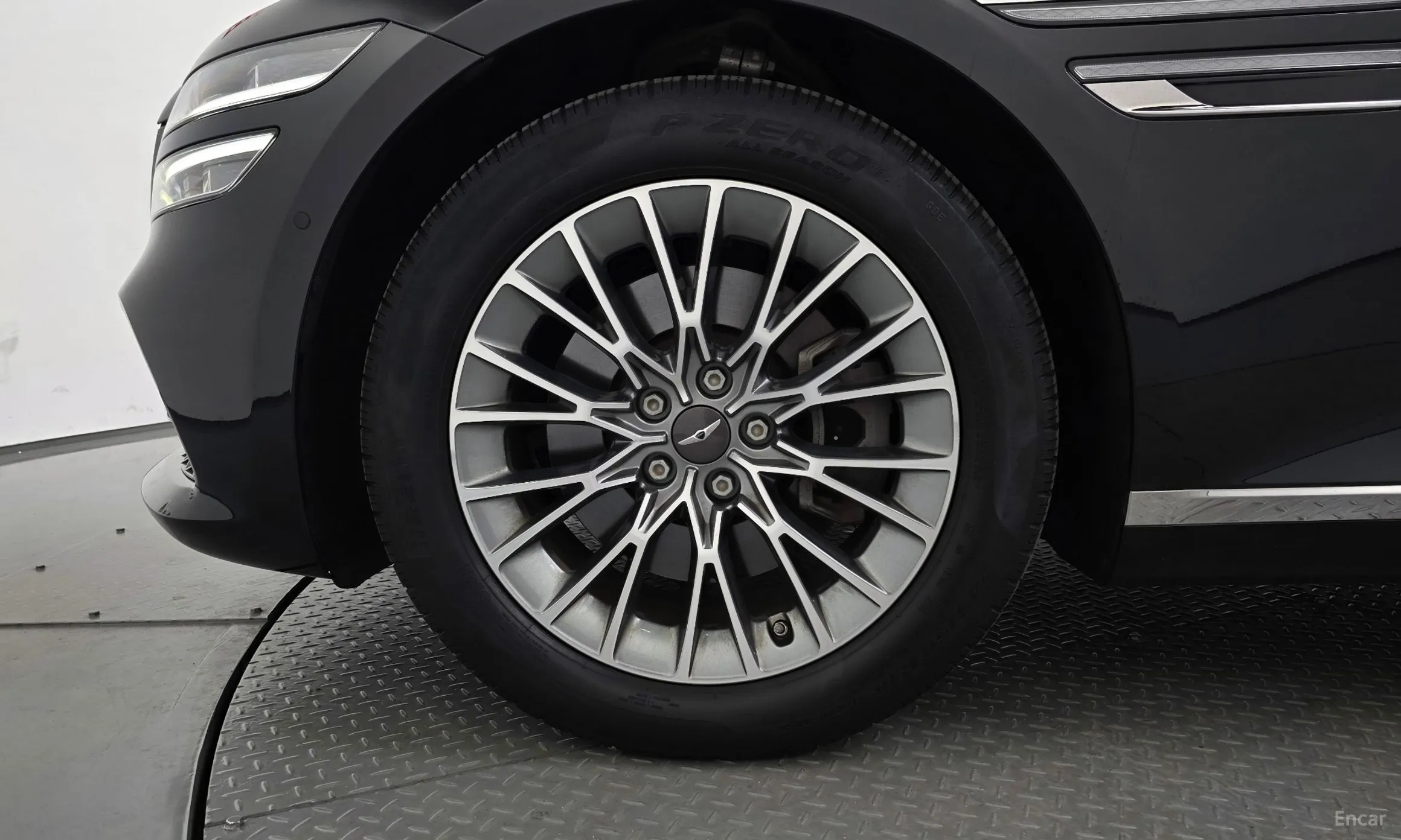 Genesis G80 (RG3) превью 5