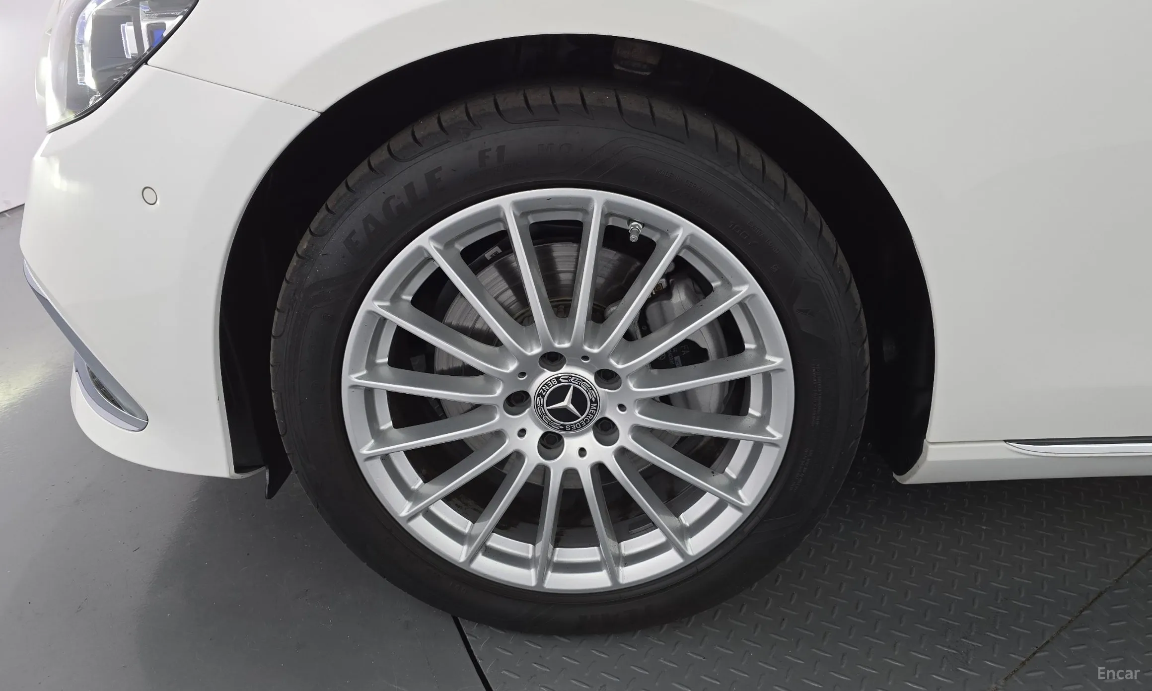Mercedes Benz E-Class W213 превью 5