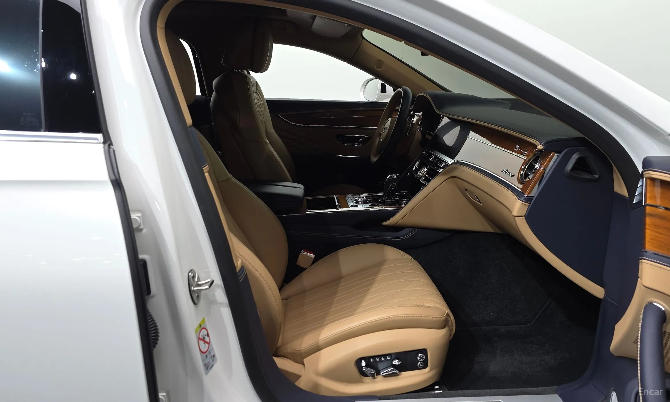 Bentley Flying Spur 3rd Generation превью 11