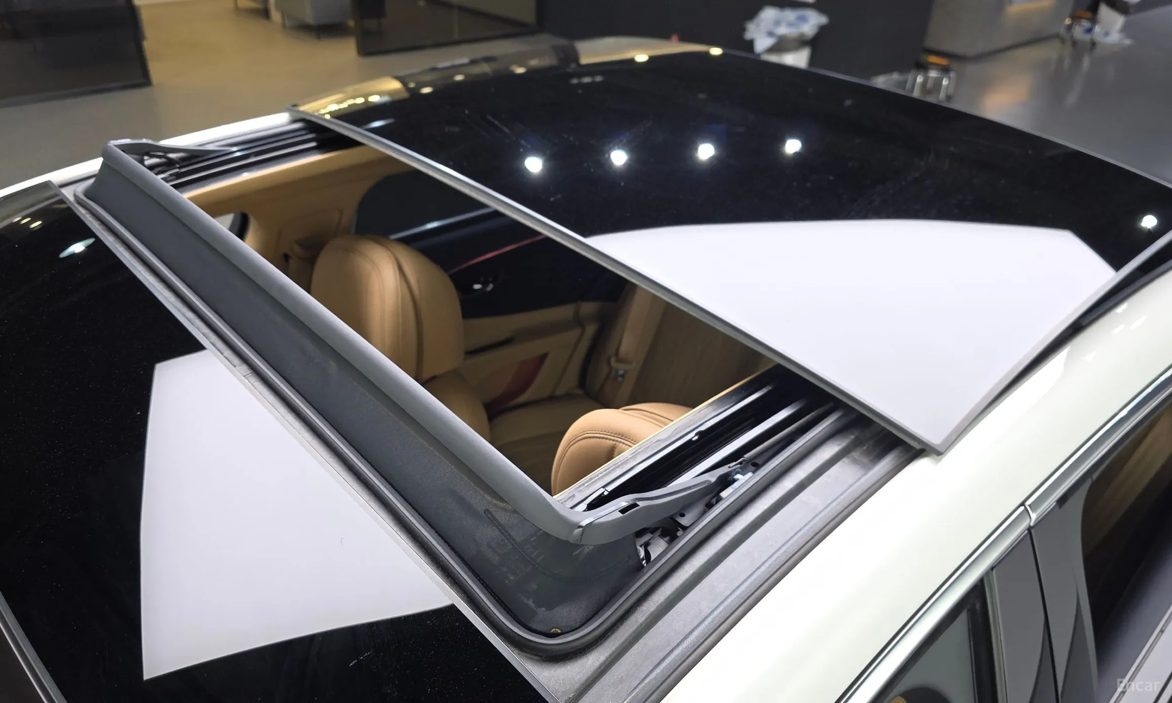 Bentley Flying Spur 3rd Generation превью 19