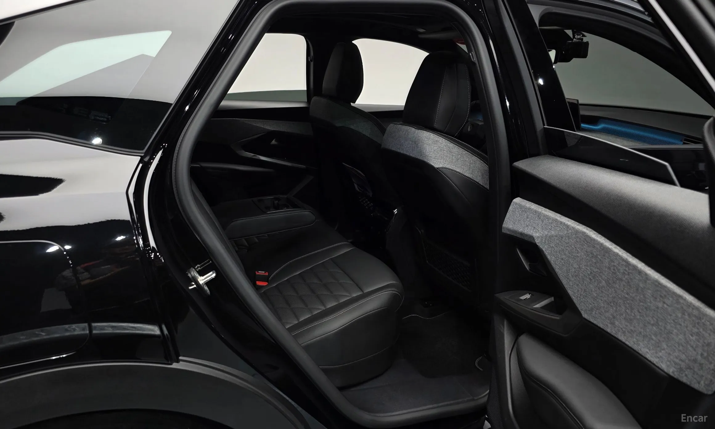 Peugeot 3008 3rd generation превью 12