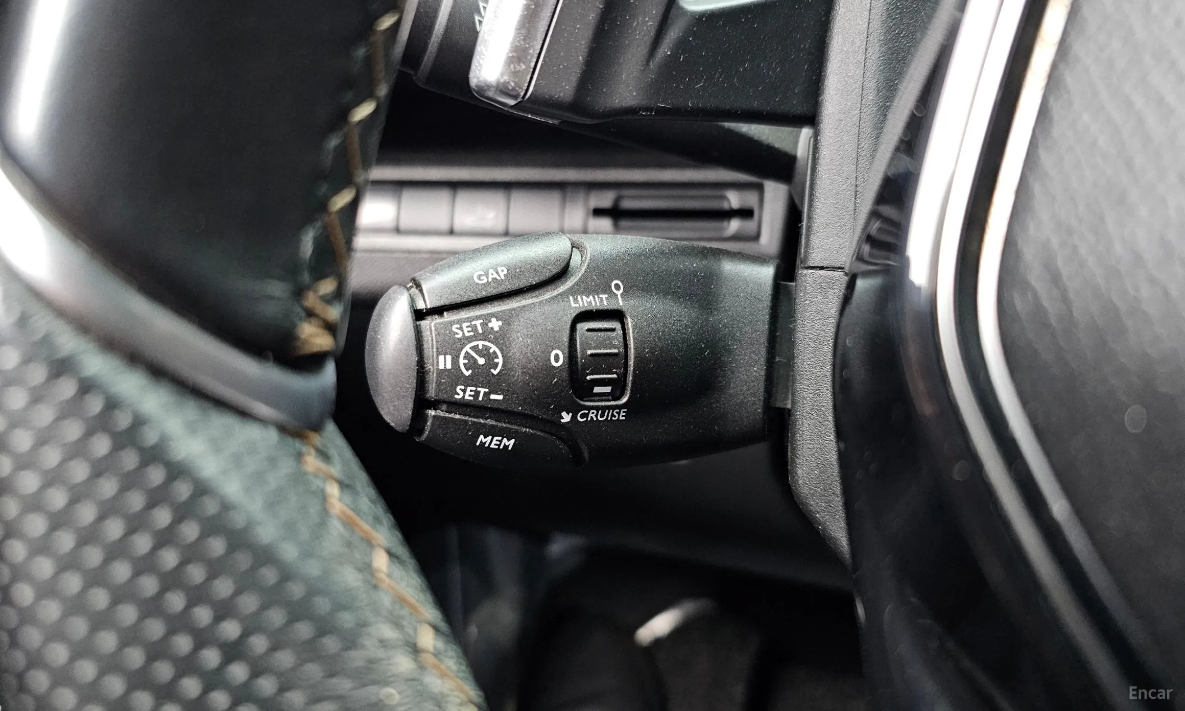 Peugeot 3008 2nd generation превью 18