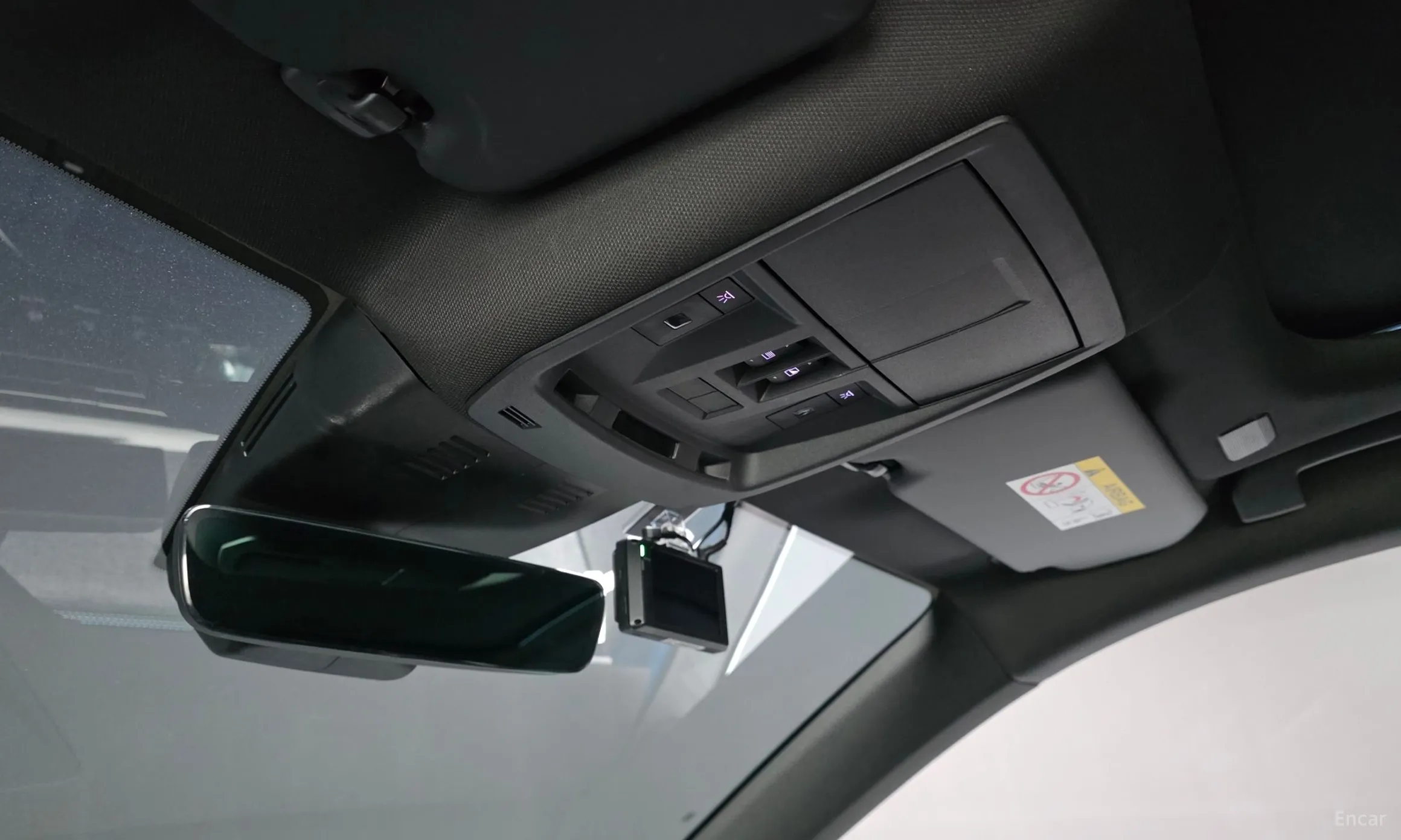 Peugeot 3008 3rd generation превью 20
