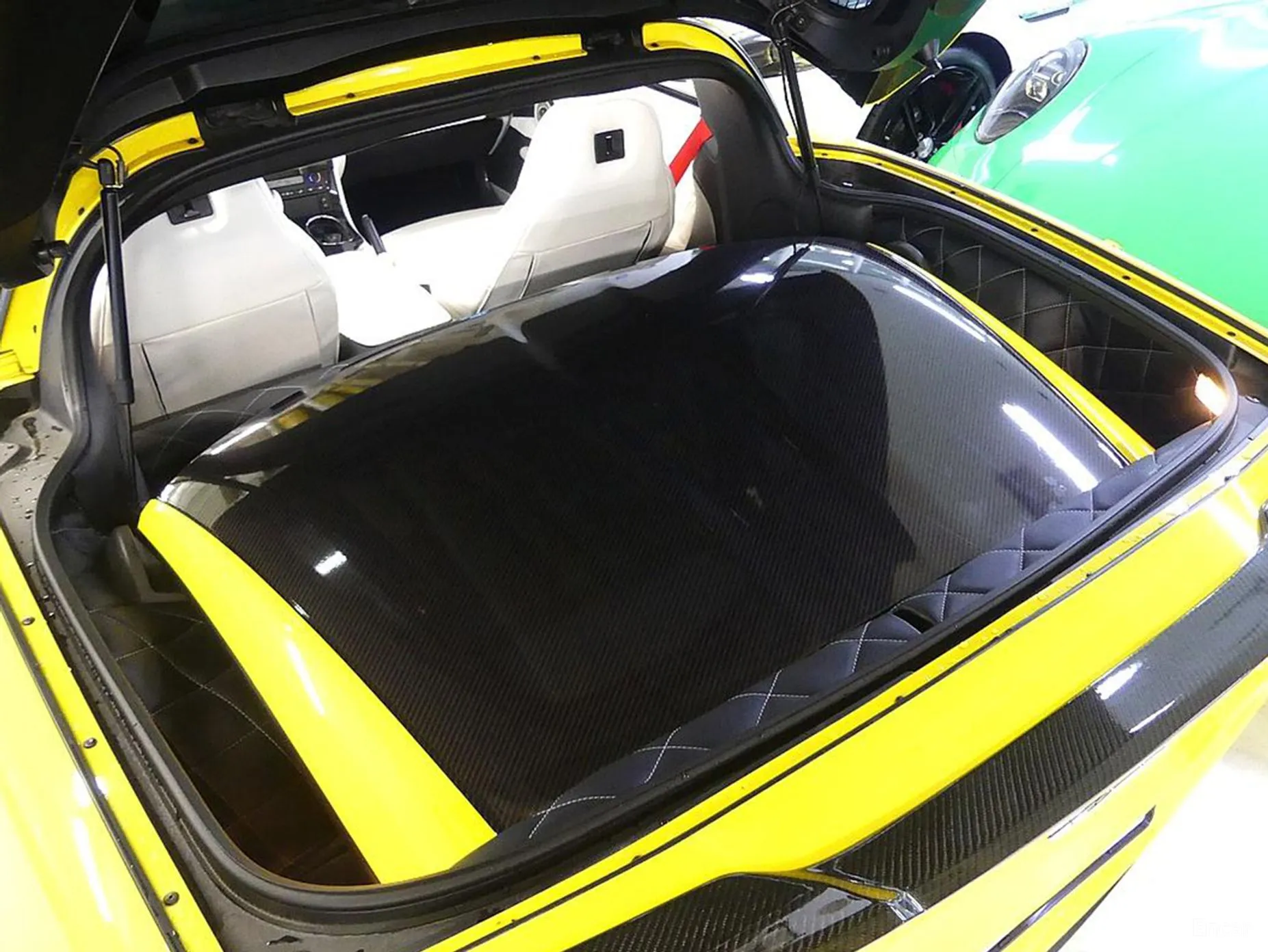 Chevrolet Corvette превью 20