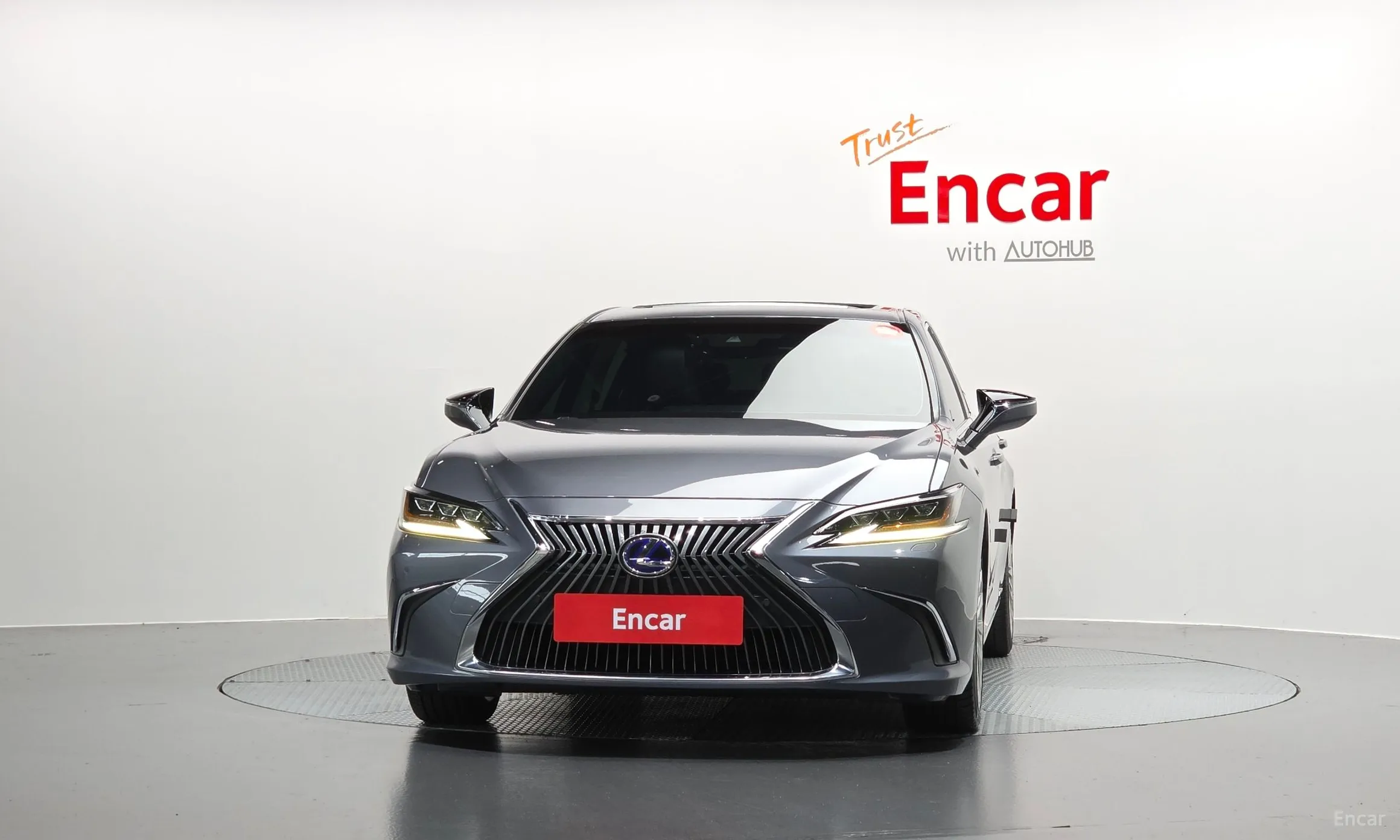 Lexus ES300h 7th Generation превью 3