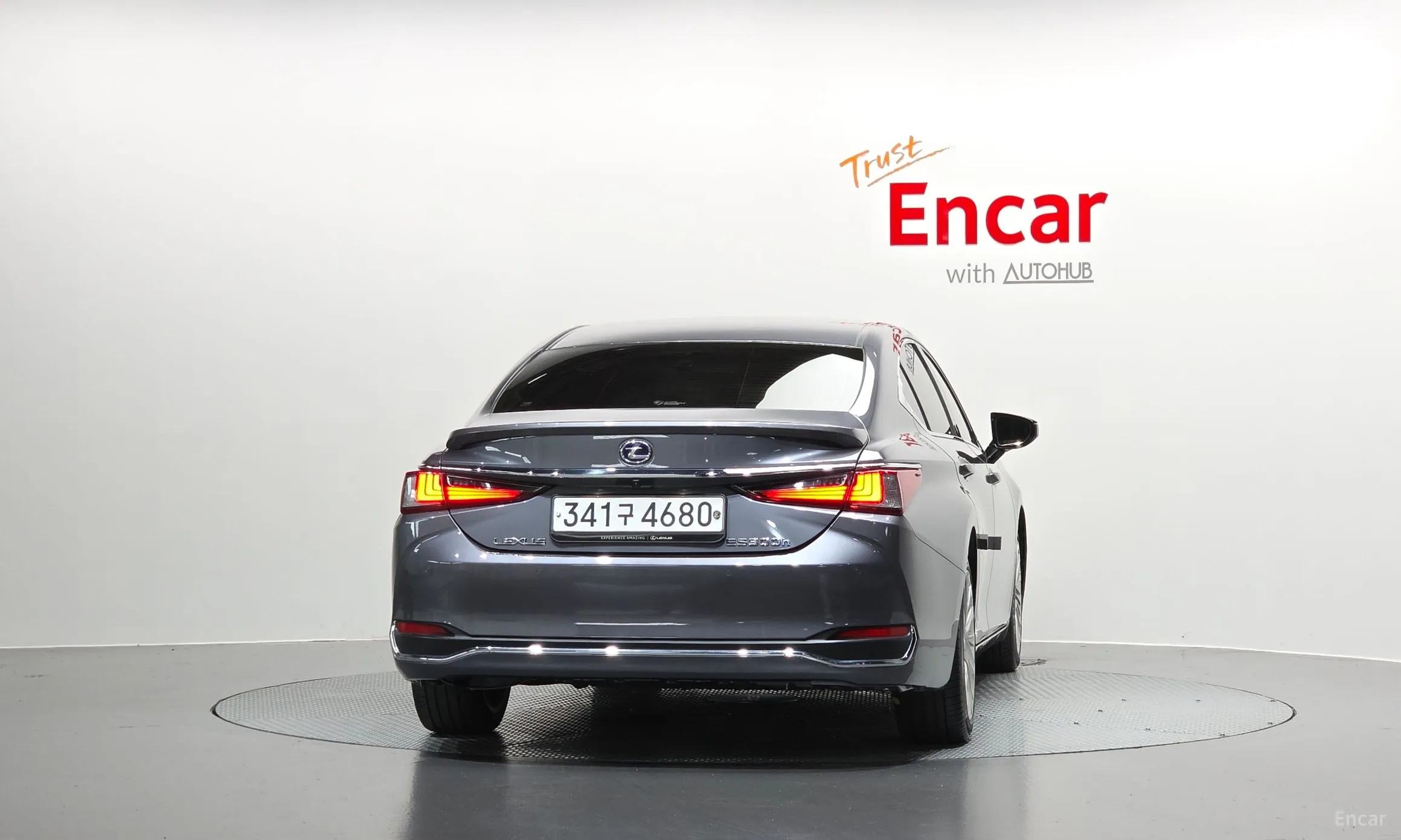 Lexus ES300h 7th Generation превью 4