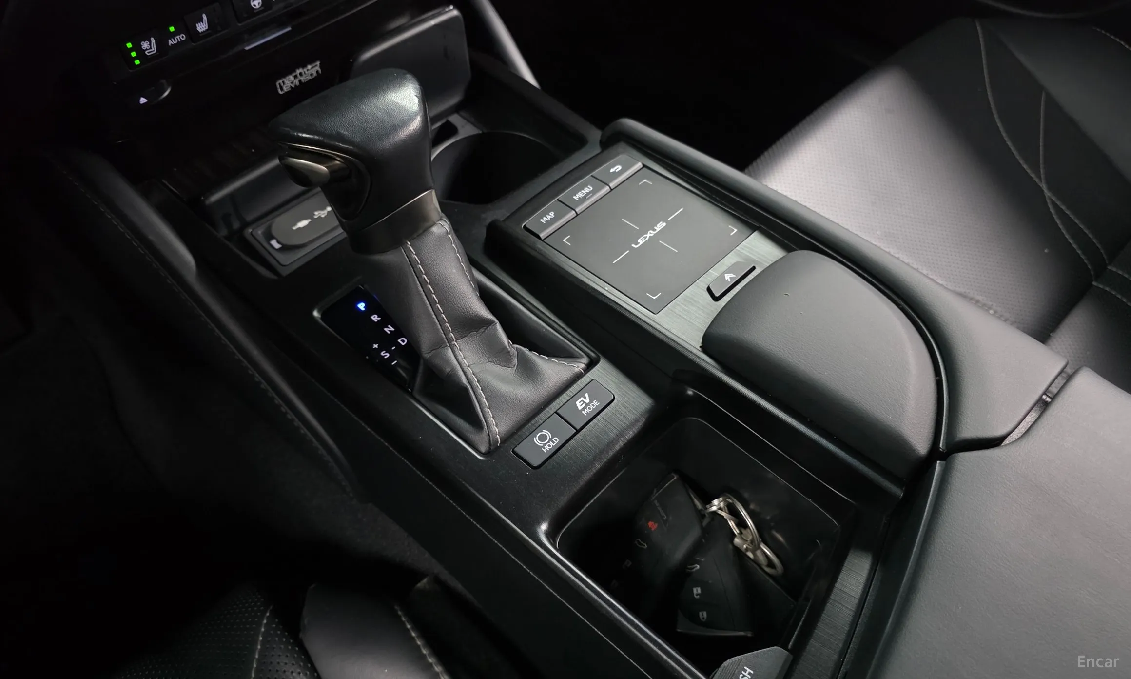 Lexus ES300h 7th Generation превью 9