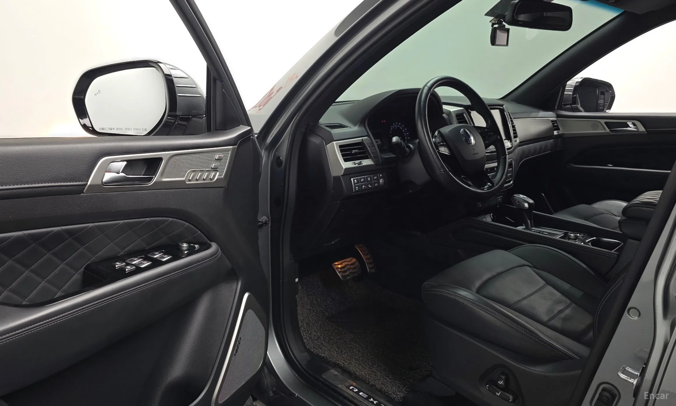 KG Mobility (SsangYong) G4 Rexton превью 10