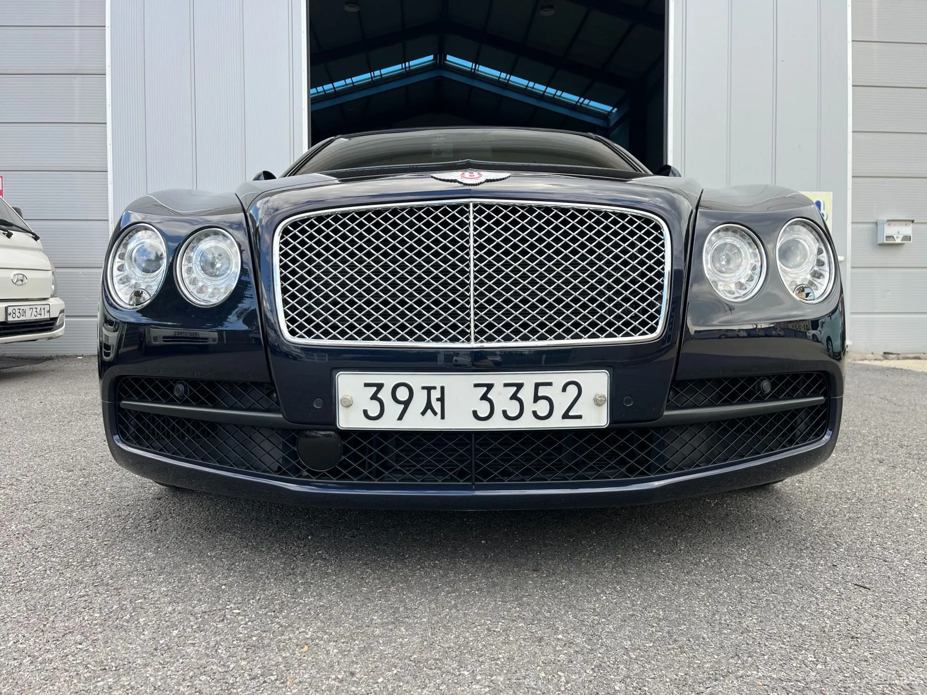 Bentley Flying Spur 2nd Generation превью 5