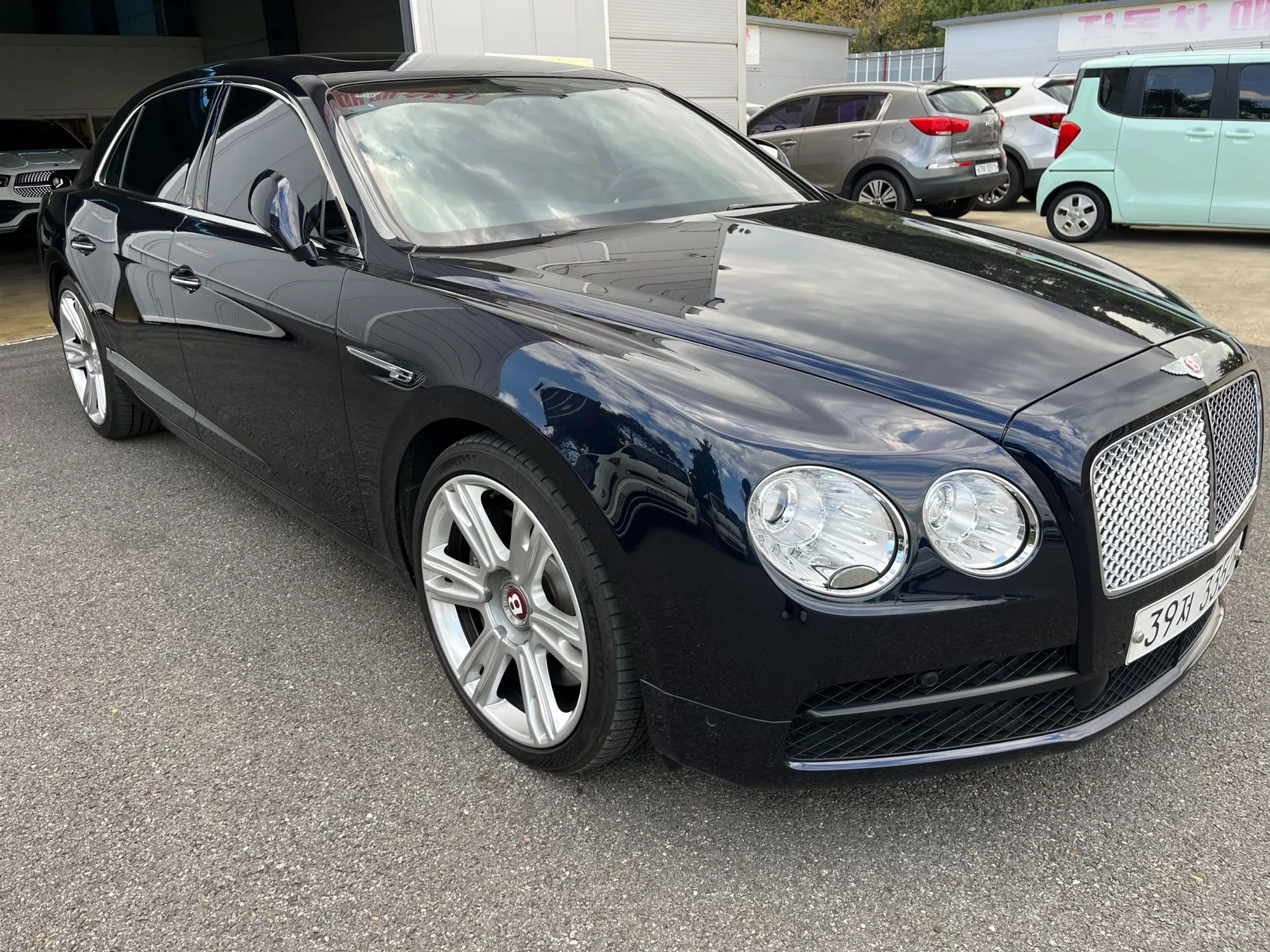 Bentley Flying Spur 2nd Generation превью 7