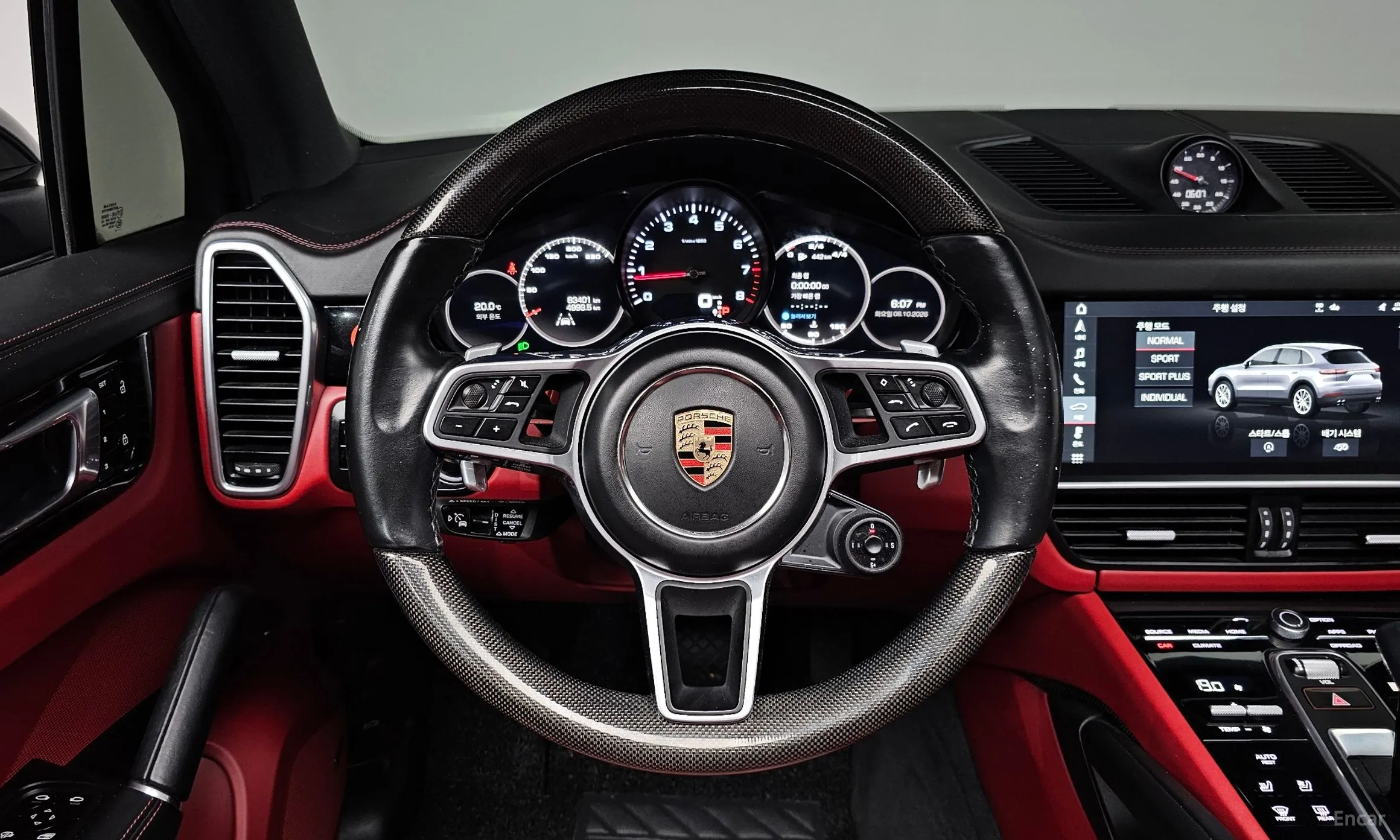 Porsche Cayenne (PO536) превью 13