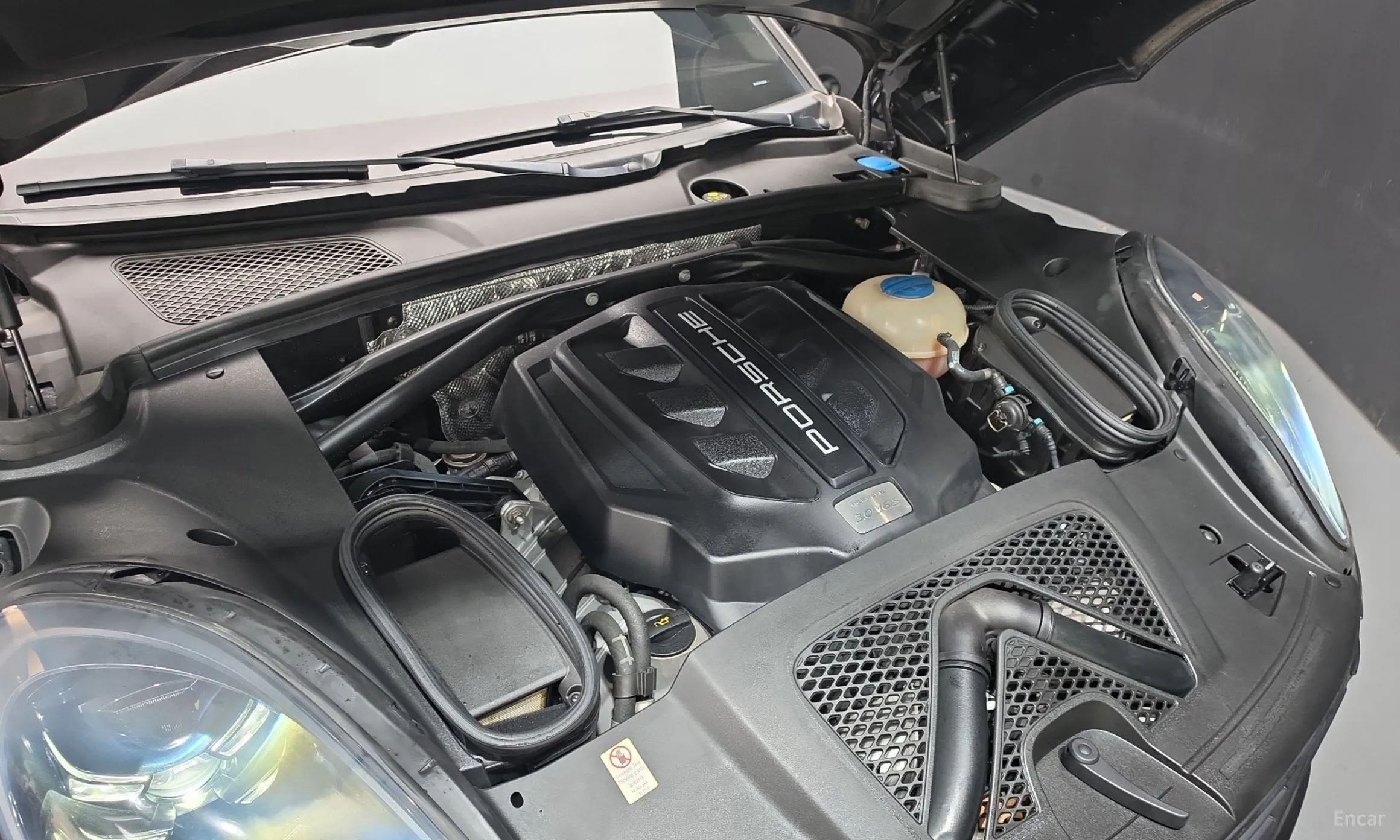 Porsche Macan превью 6