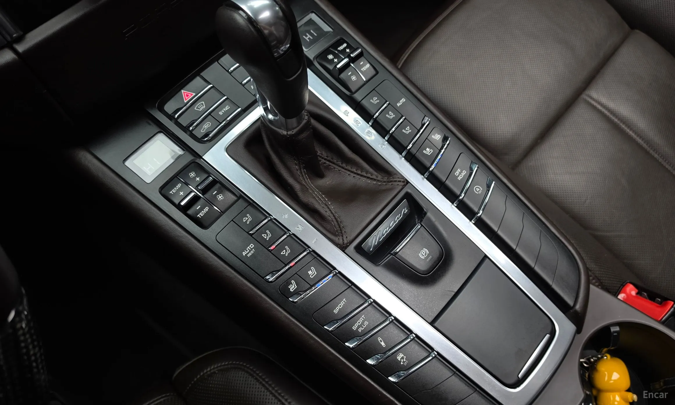 Porsche Macan превью 9