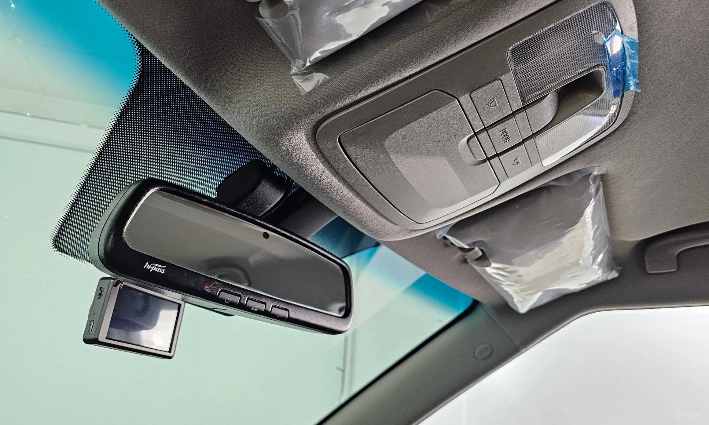 KG Mobility (SsangYong) Berry New Tivoli превью 18
