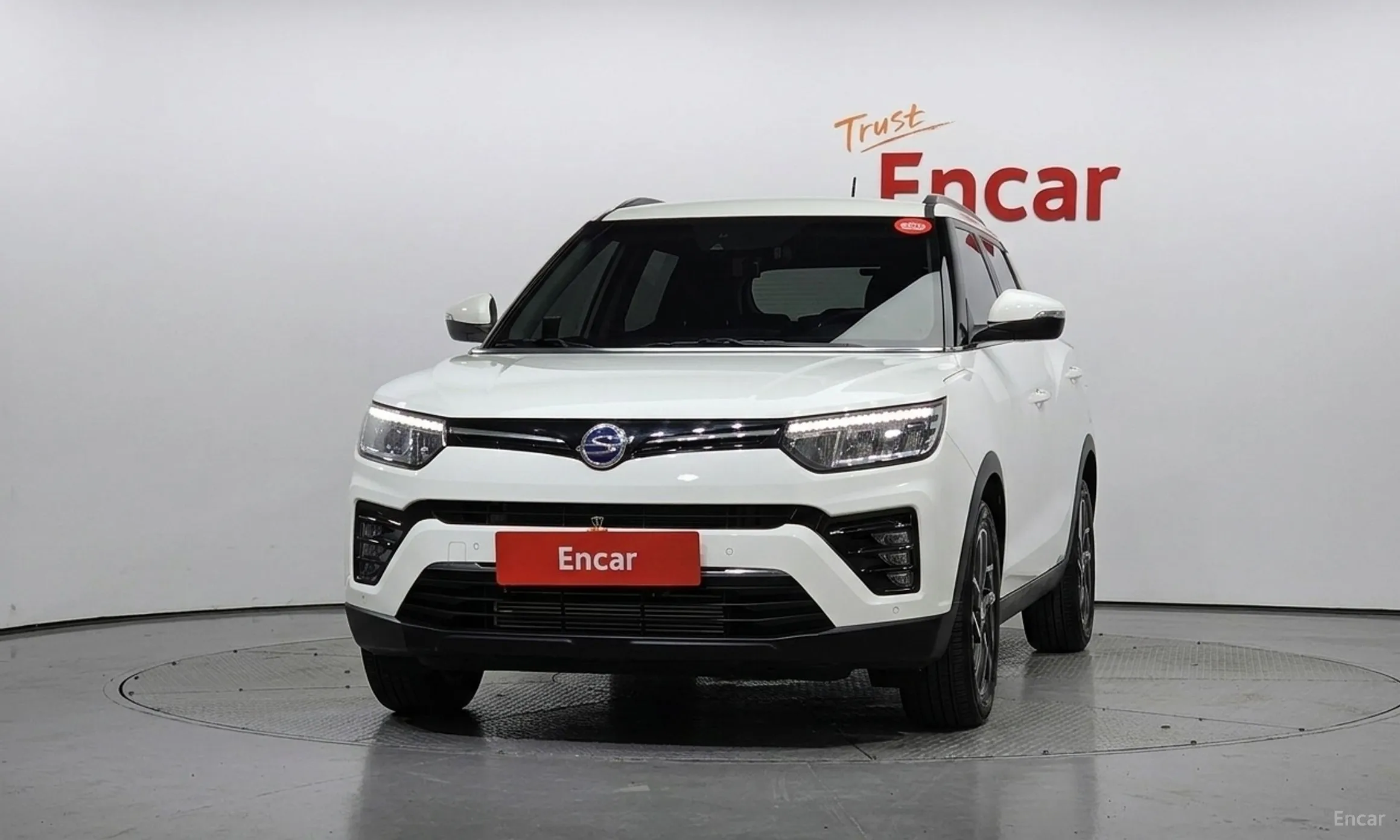 KG Mobility (SsangYong) Berry New Tivoli превью 3