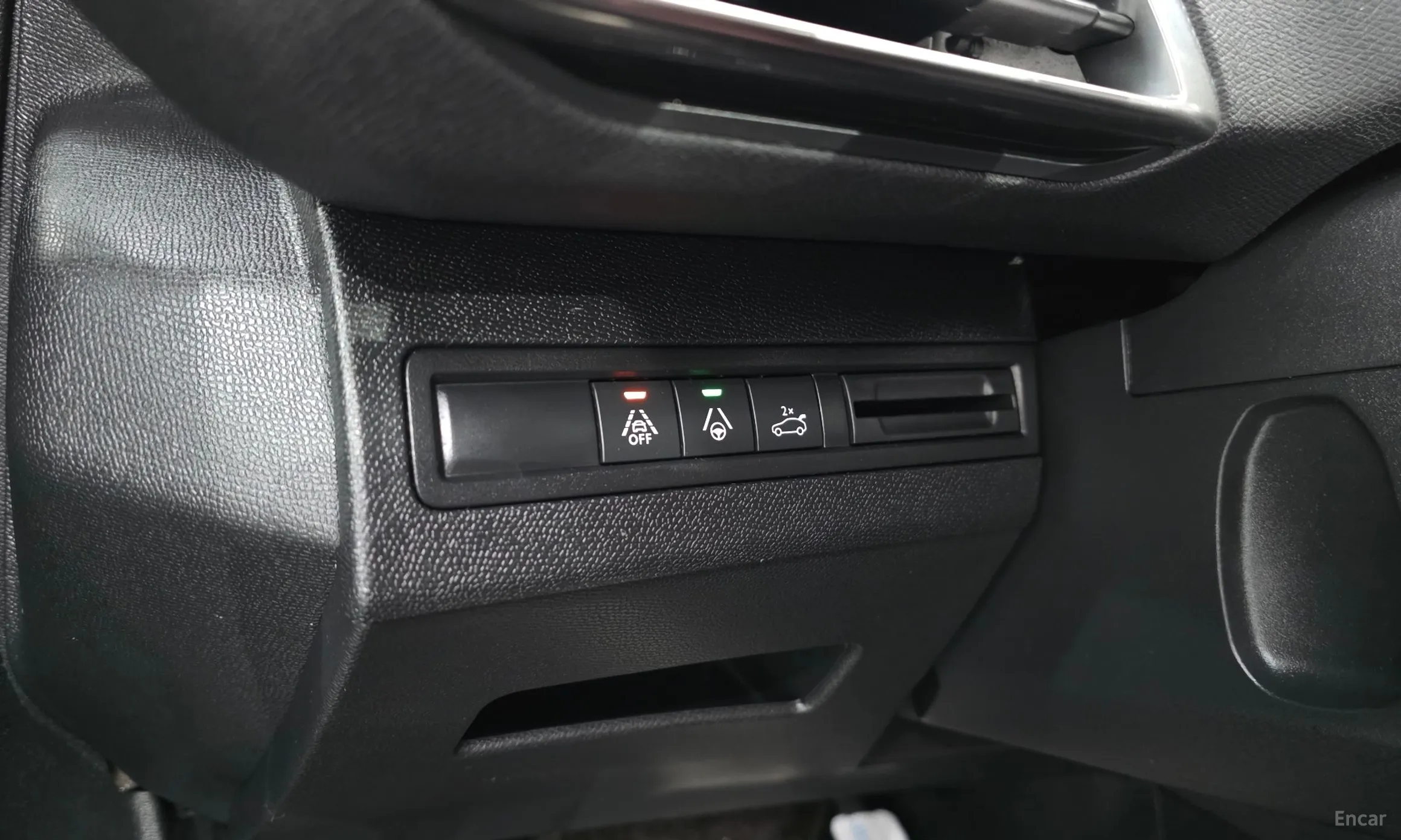 Peugeot 3008 2nd generation превью 19