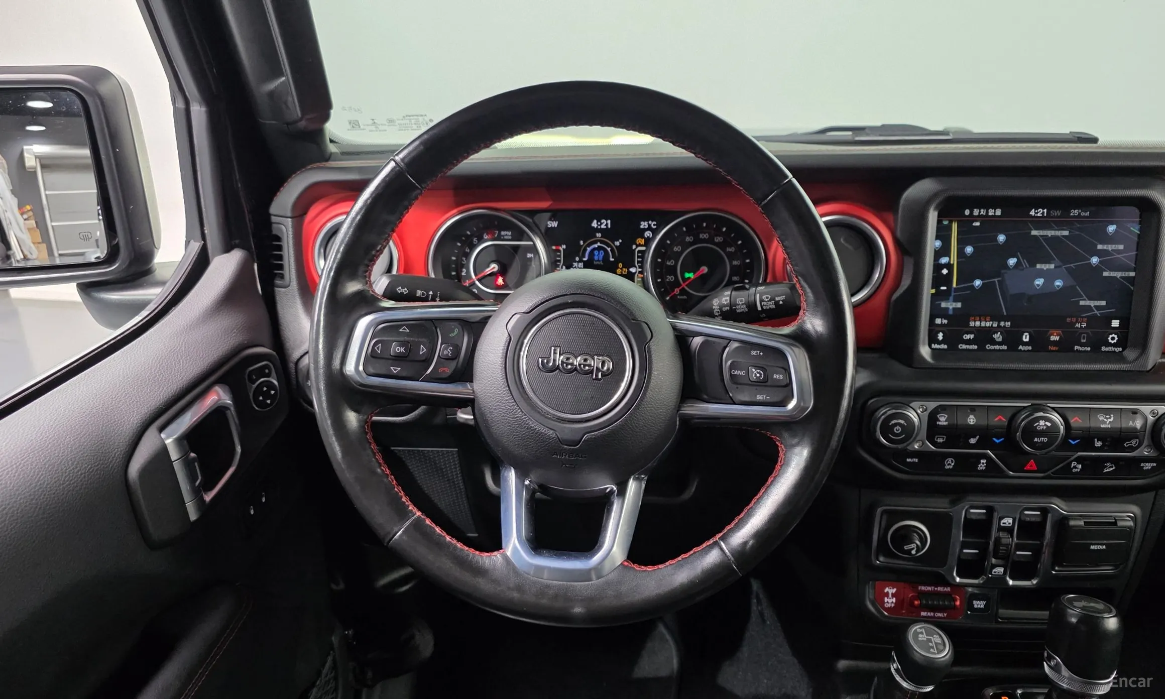 Jeep Wrangler (JL) превью 13