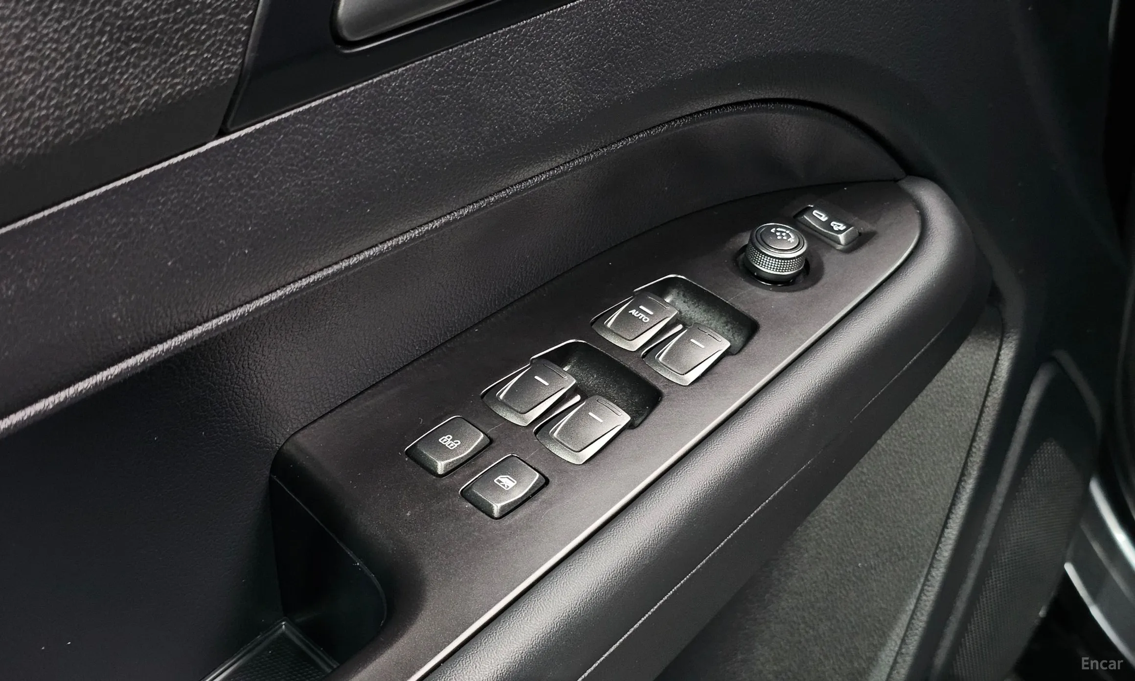 KG Mobility (SsangYong) Rexton Sports Khan превью 20