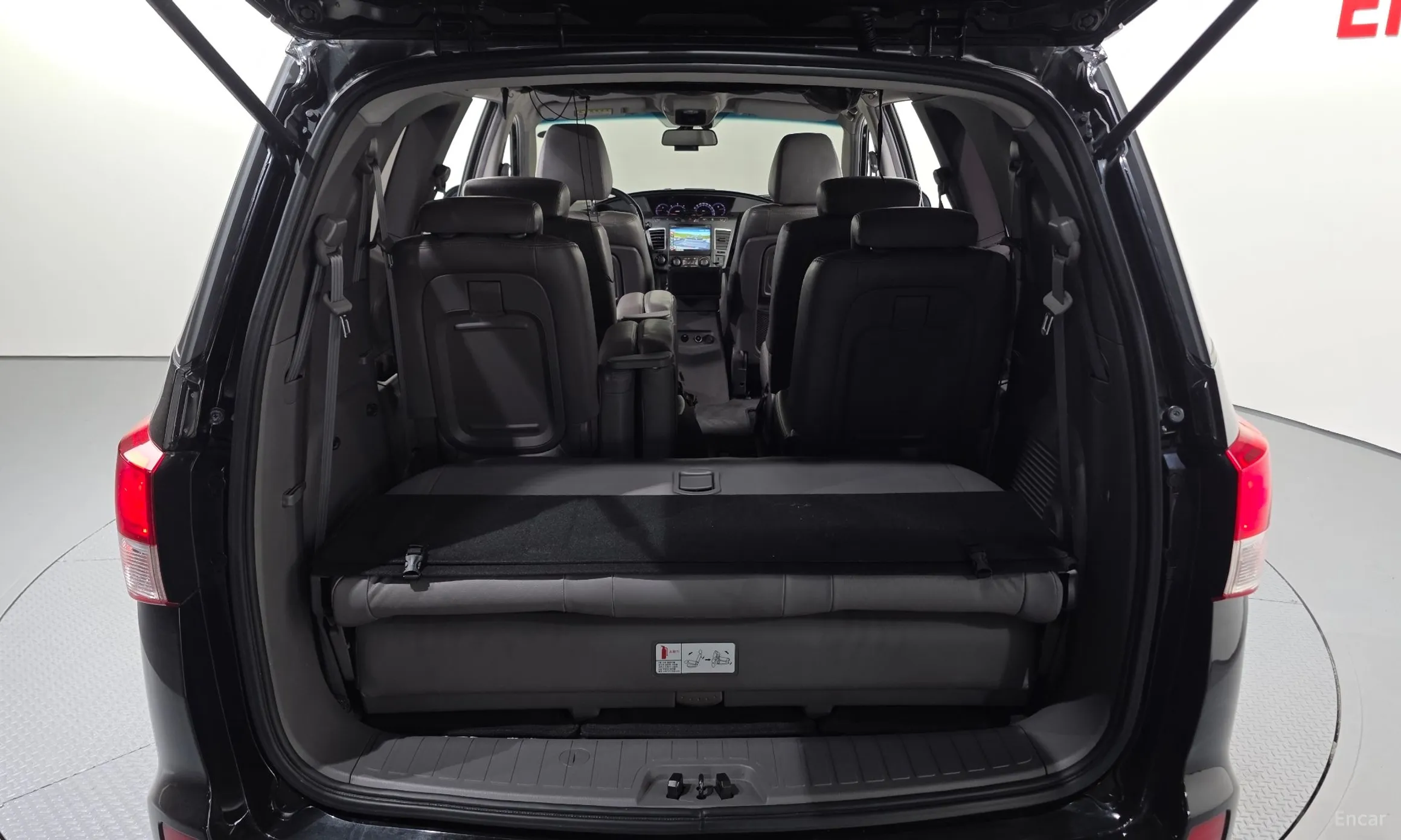 KG Mobility (SsangYong) Korando Turismo превью 20