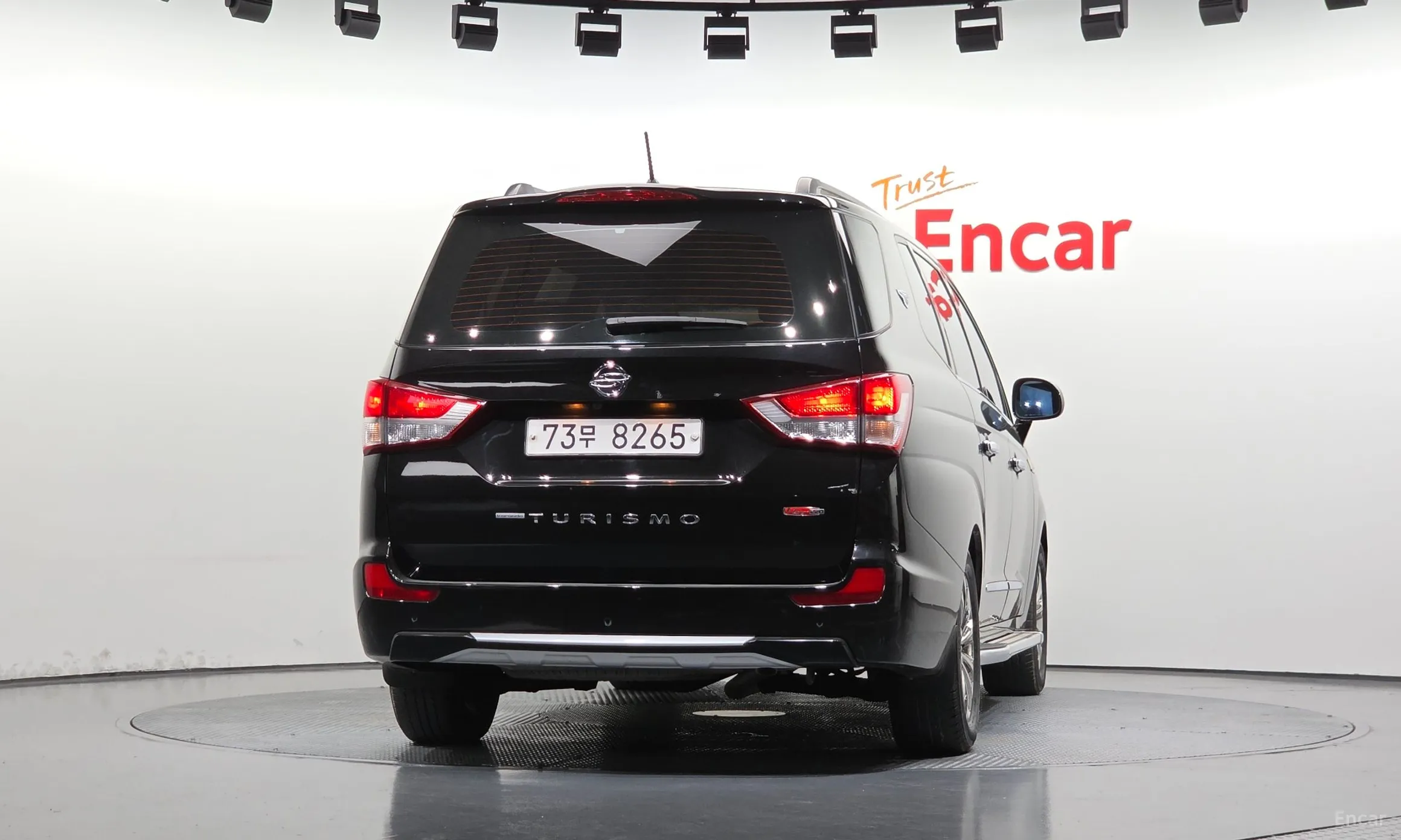 KG Mobility (SsangYong) Korando Turismo превью 4