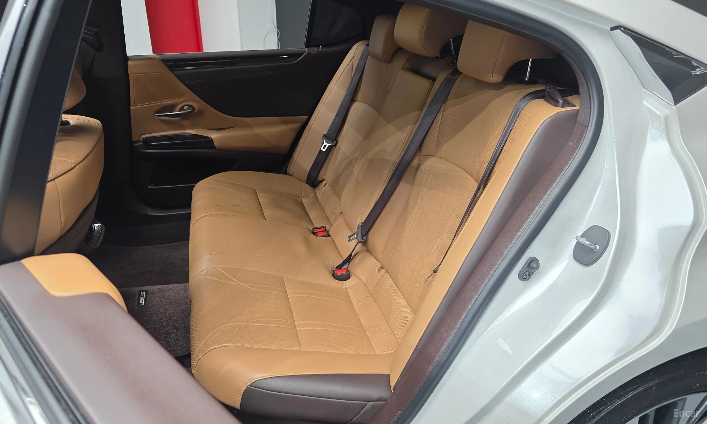 Lexus ES300h 7th Generation превью 11