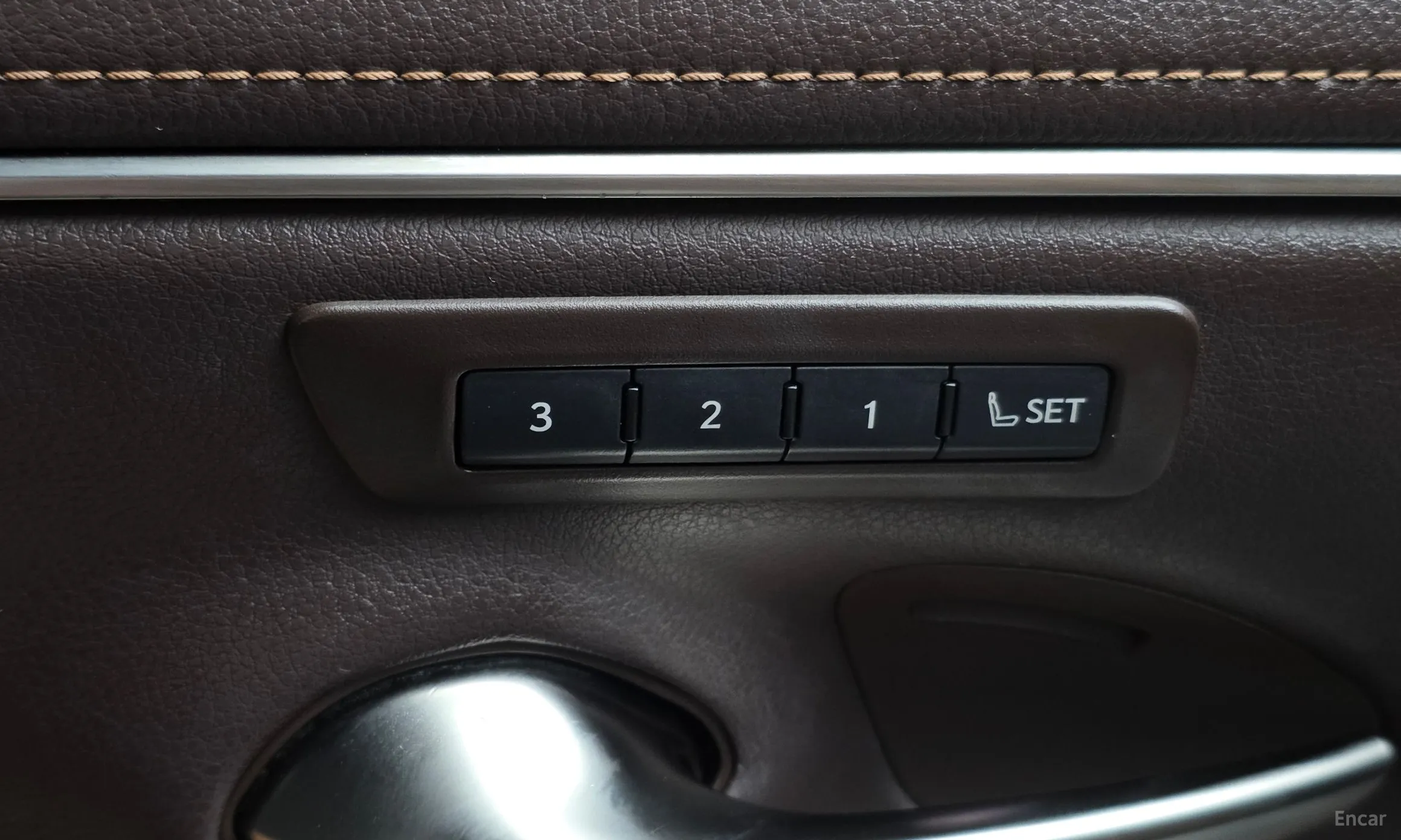 Lexus ES300h 7th Generation превью 14