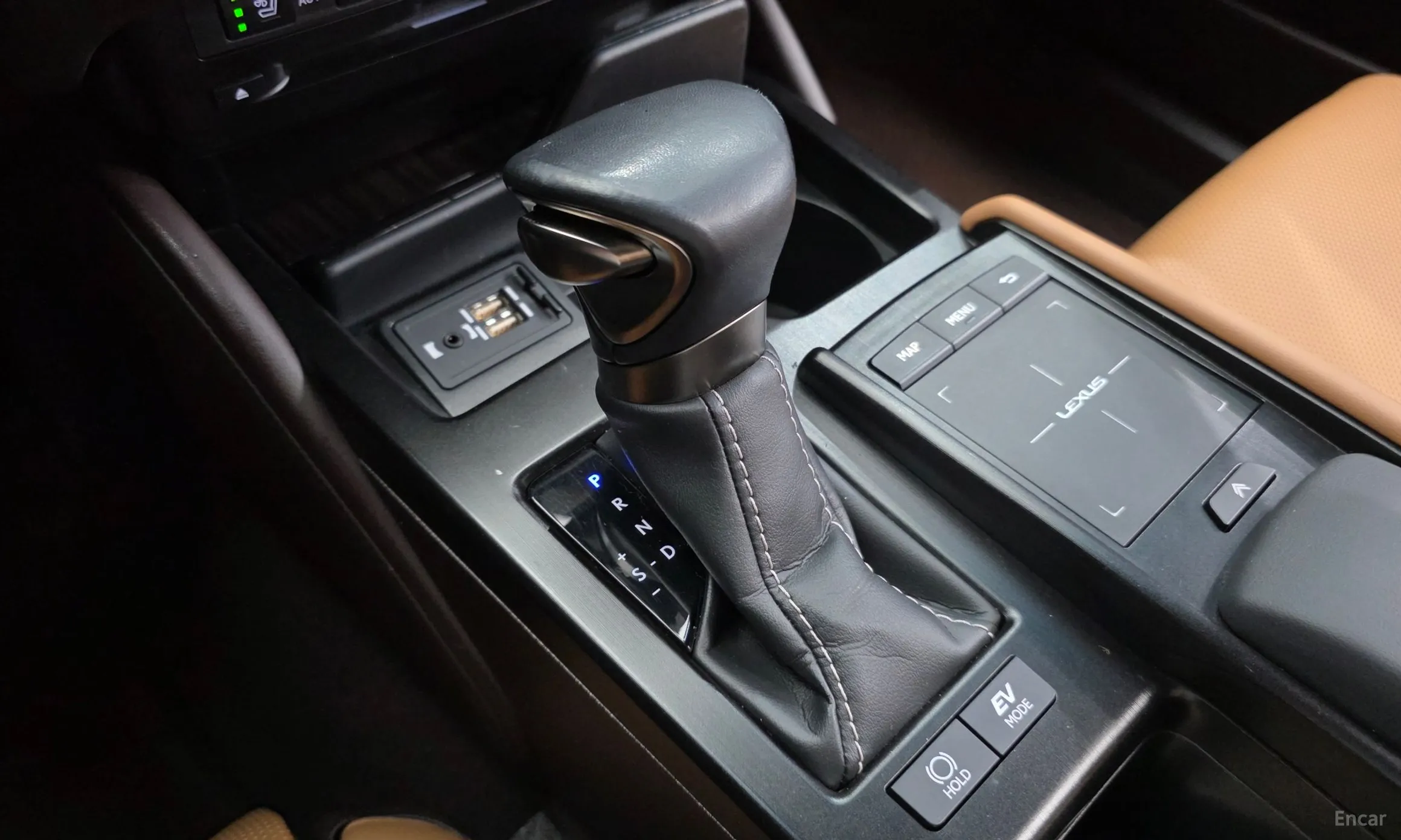 Lexus ES300h 7th Generation превью 9