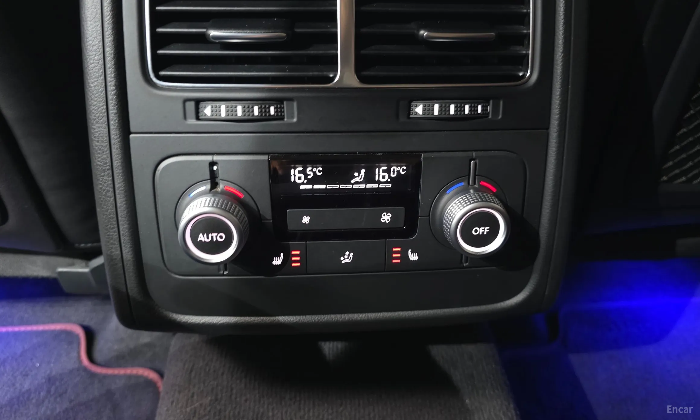 Volkswagen New Touareg превью 17