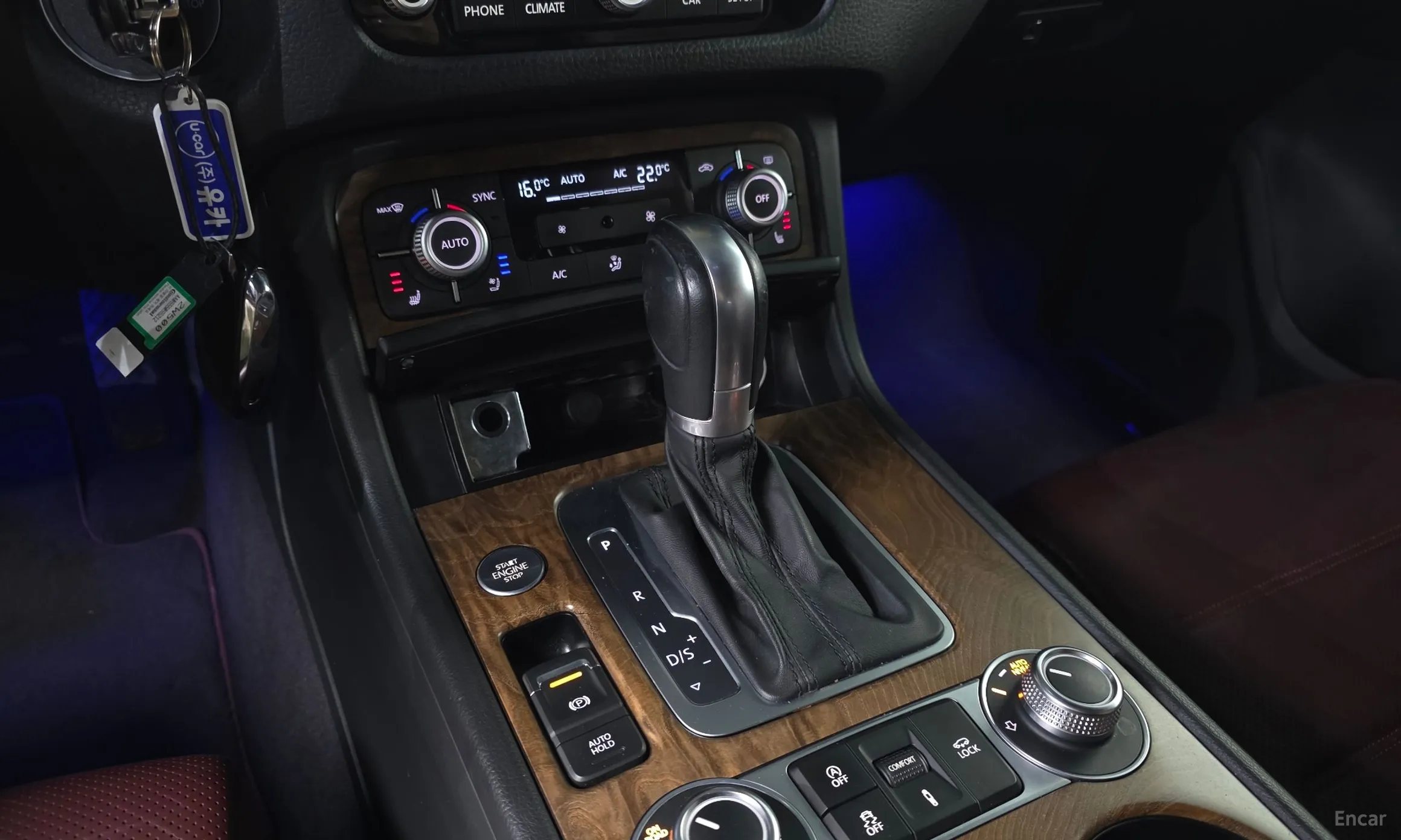 Volkswagen New Touareg превью 9