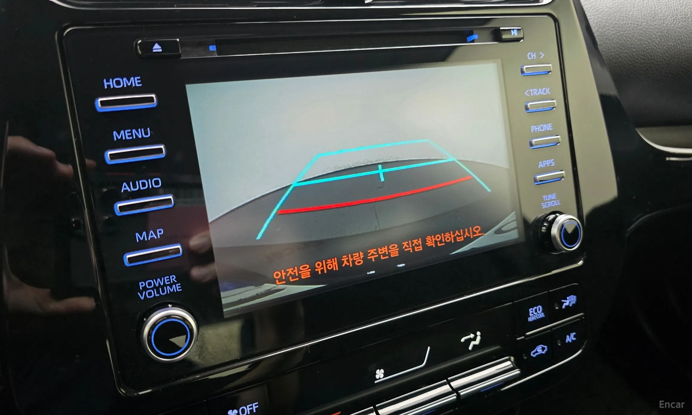 Toyota Prius 4th Generation превью 15