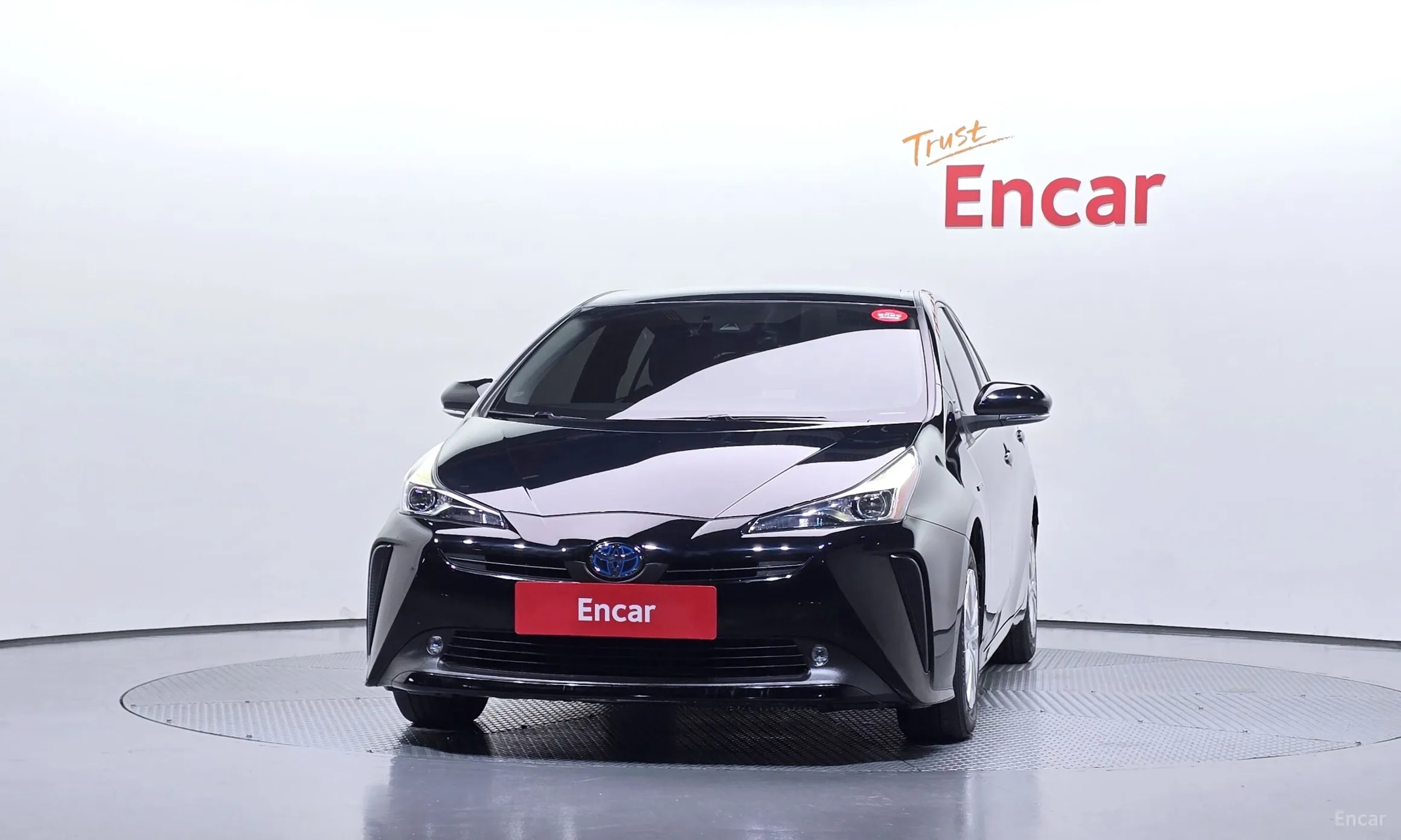 Toyota Prius 4th Generation превью 3