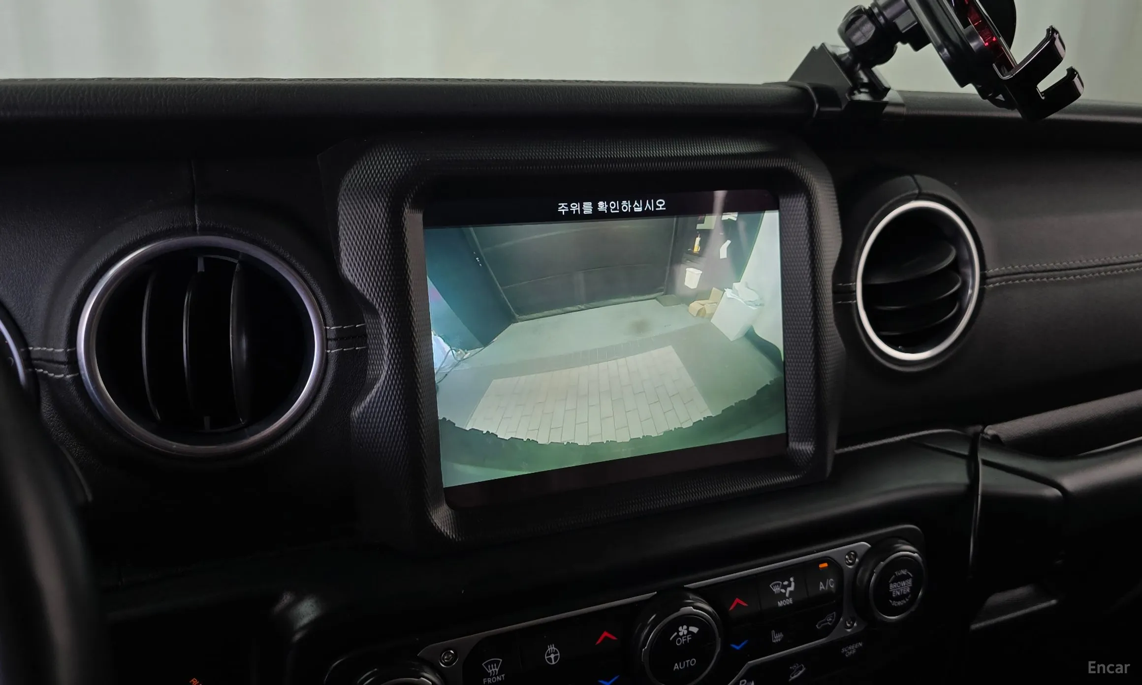 Jeep Wrangler (JL) превью 16