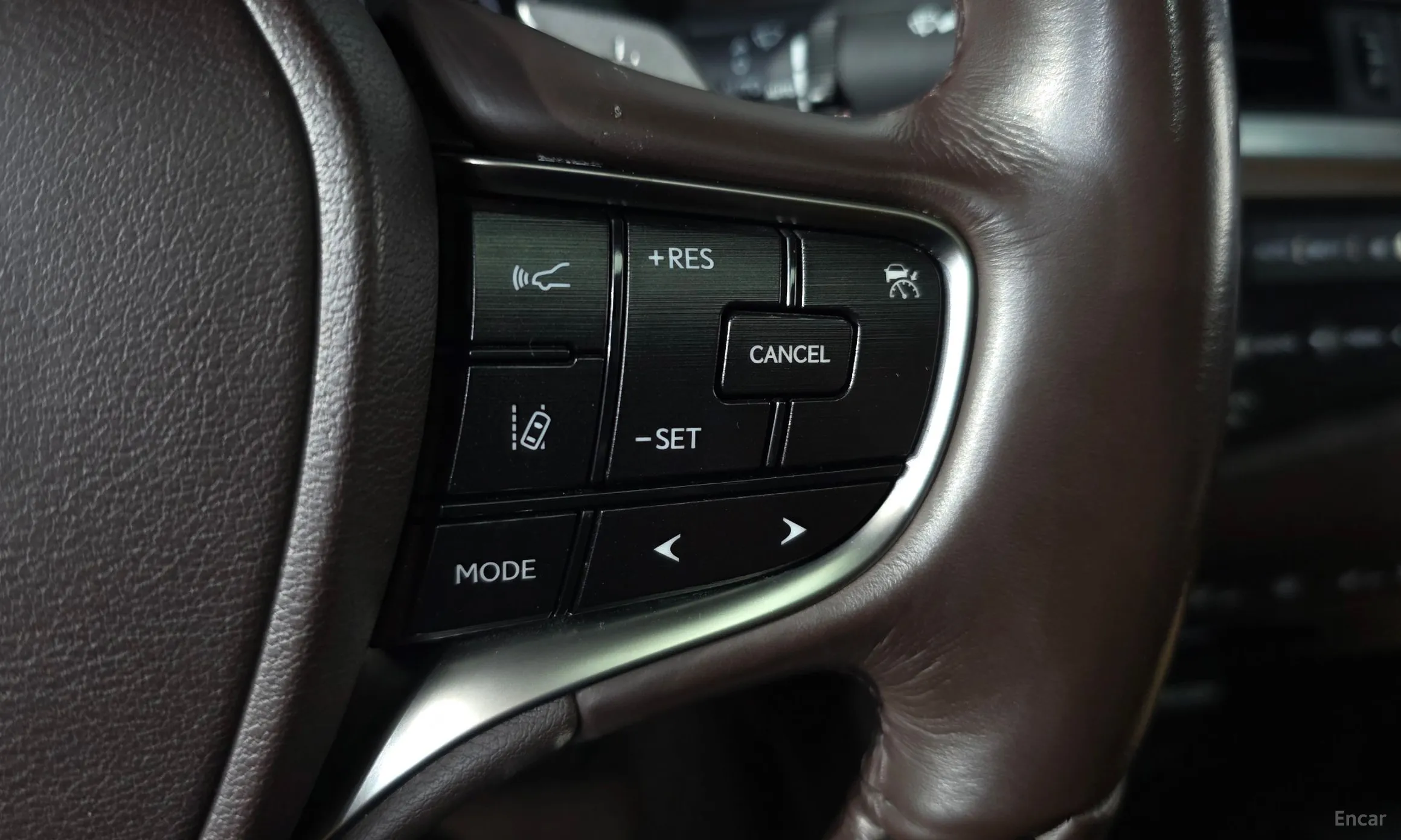 Lexus ES300h 7th Generation превью 16